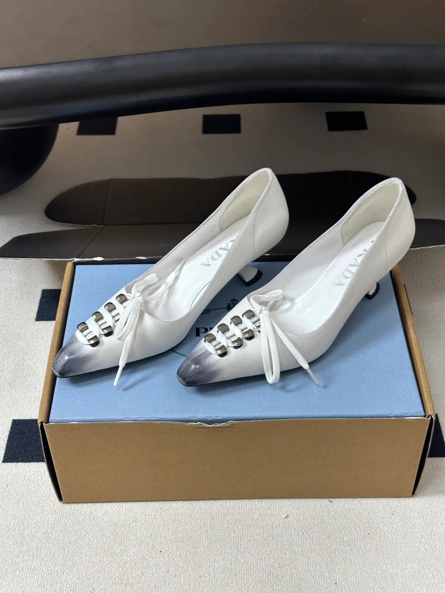 Туфли Женские Prada 18049738