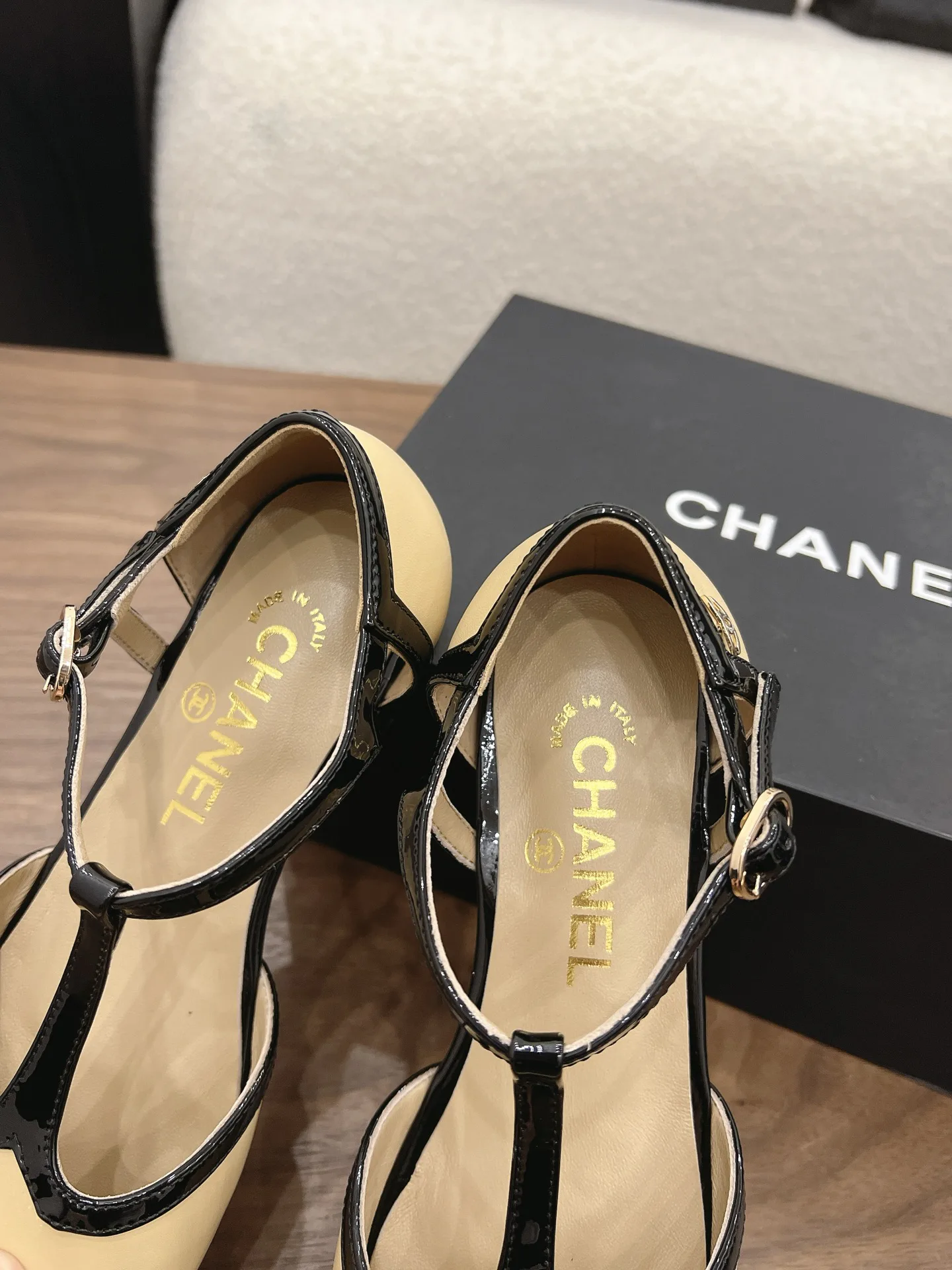 Туфли Женские Chanel 17582675