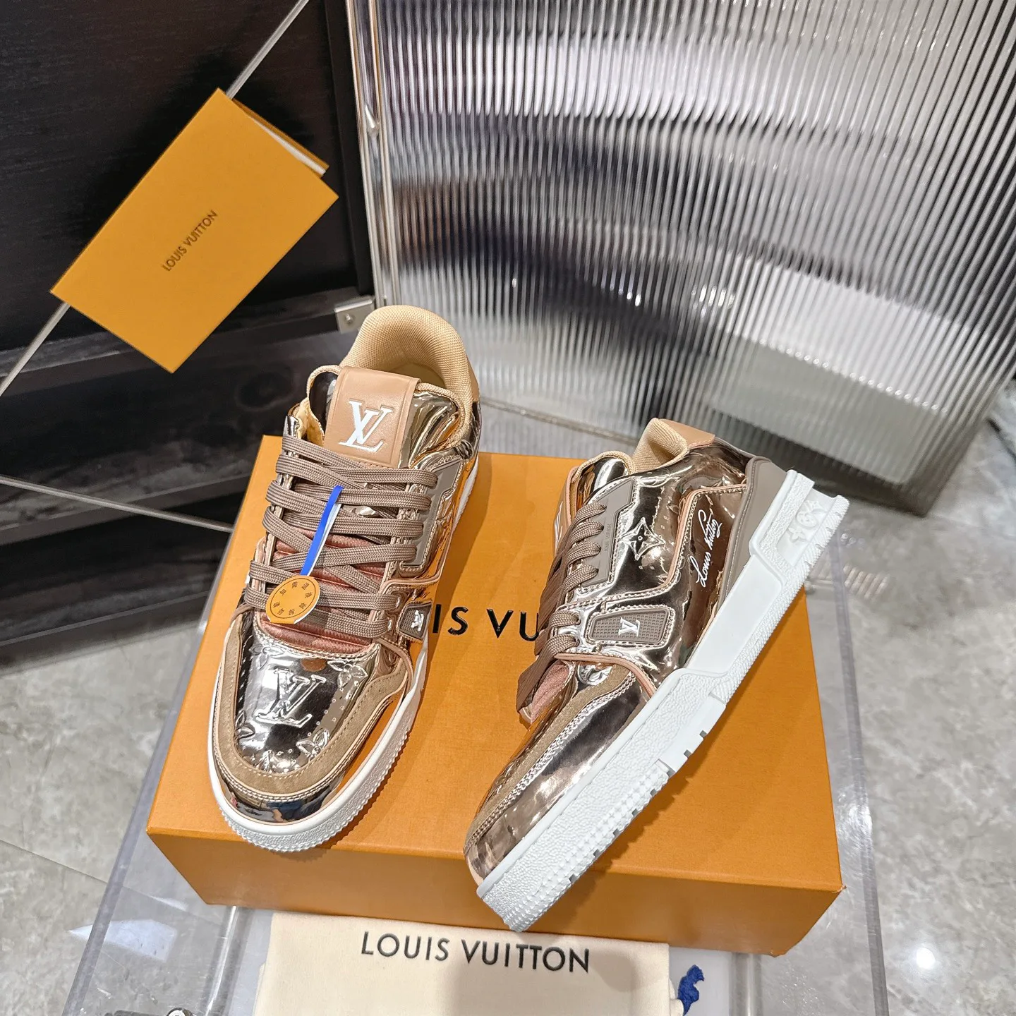 Кроссовки Женские Louis Vuitton 946976