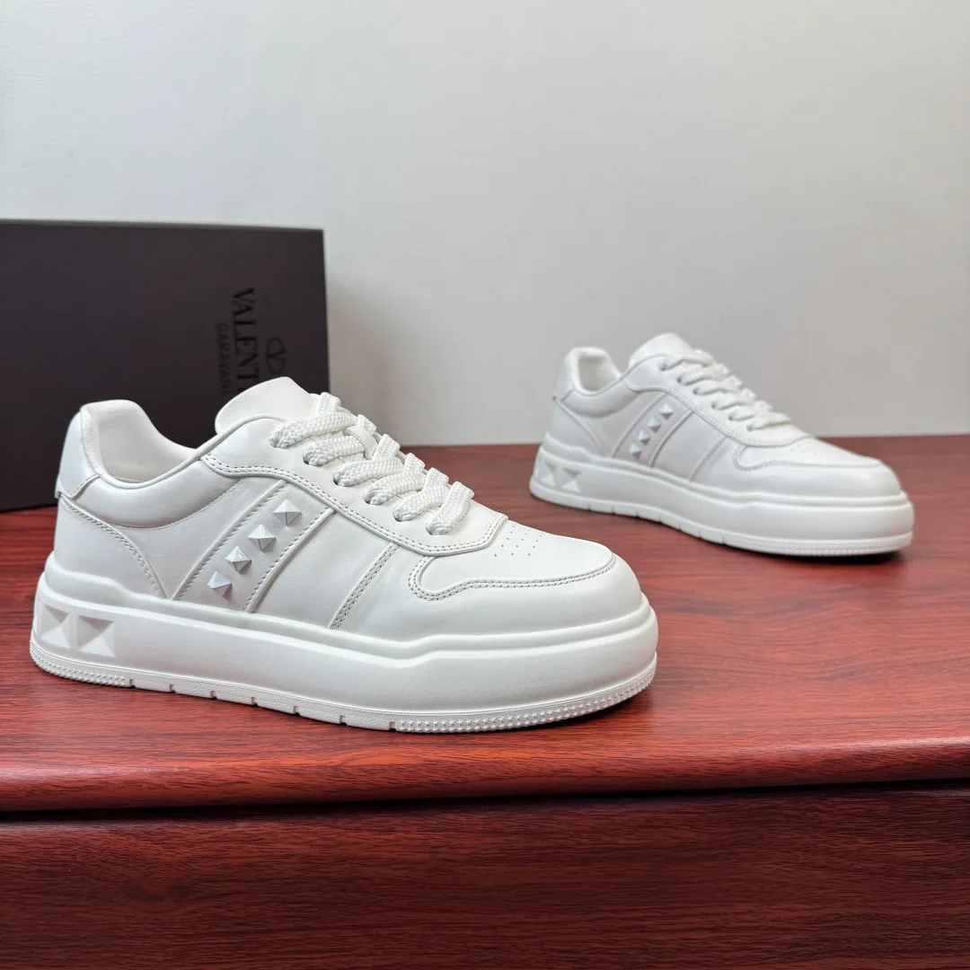 Кроссовки Мужские Valentino 13435975