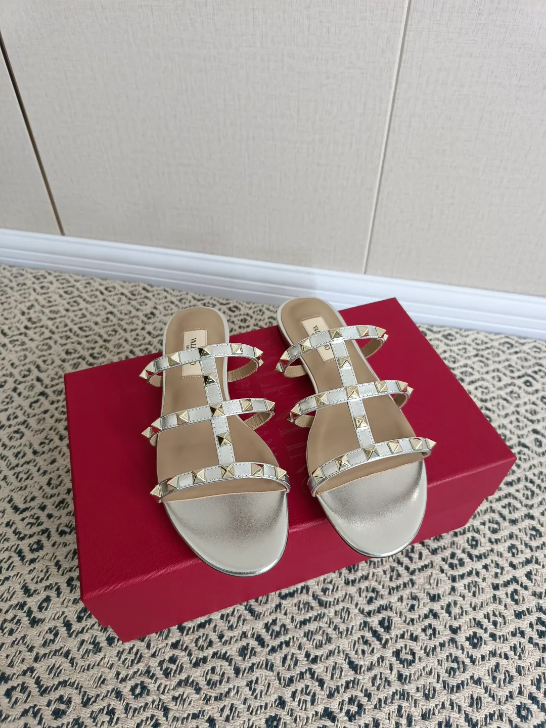 Босоножки Женские Valentino 1523754