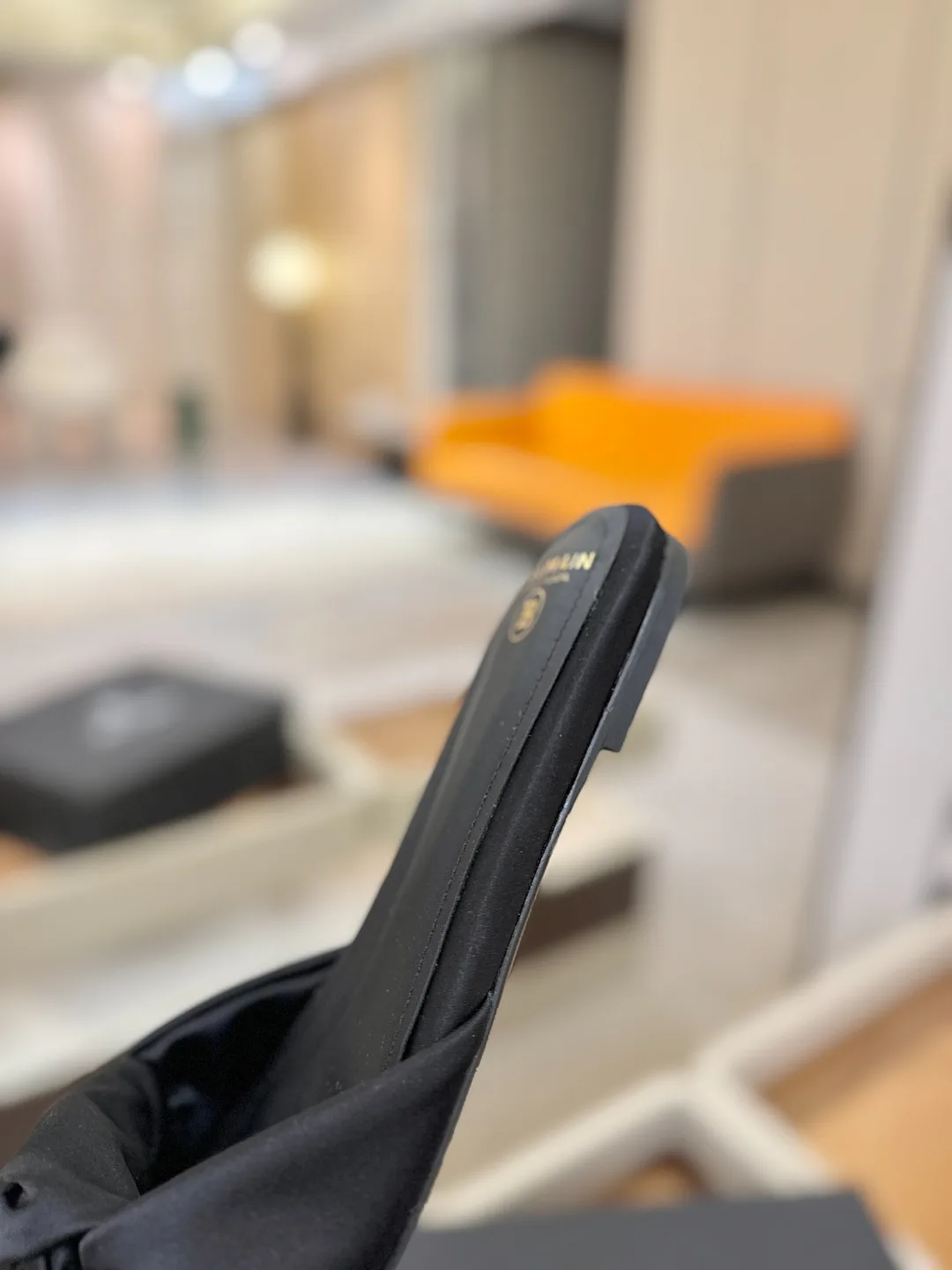 Шлепанцы Женские Balmain 840998