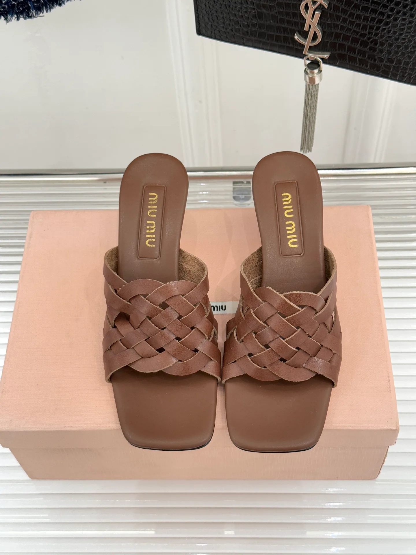Босоножки Женские Miu Miu 11185310