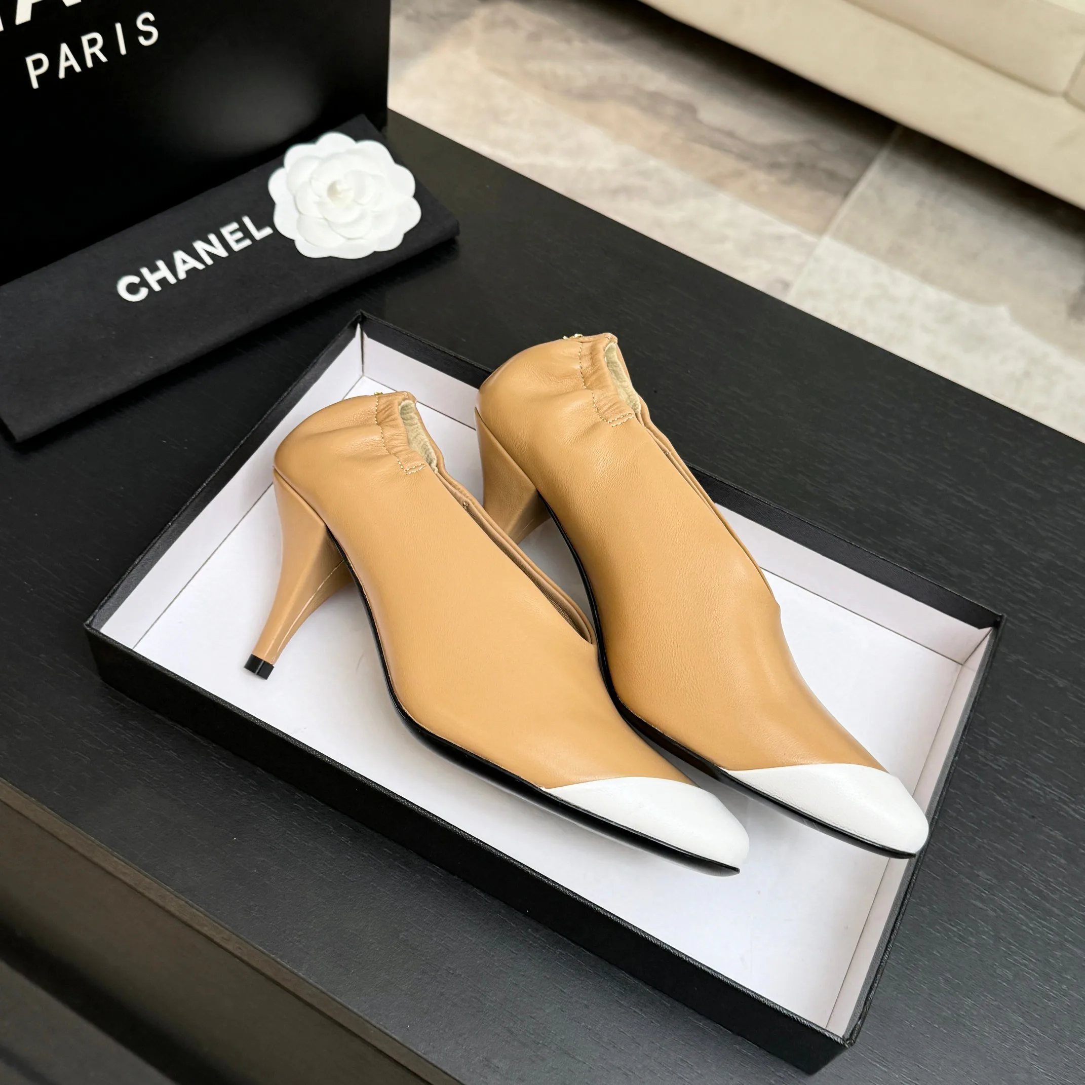 Туфли Женские Chanel 19339378