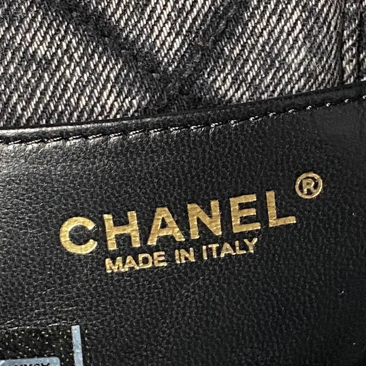 Классические Сумки Женские Chanel 18207767