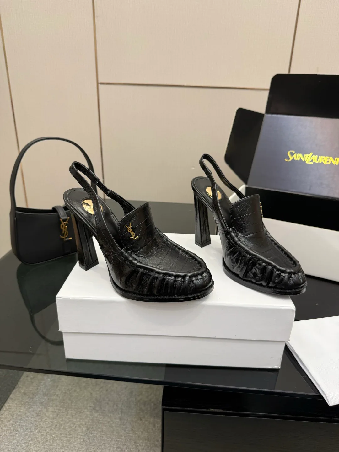 Босоножки Женские Saint Laurent 11239866