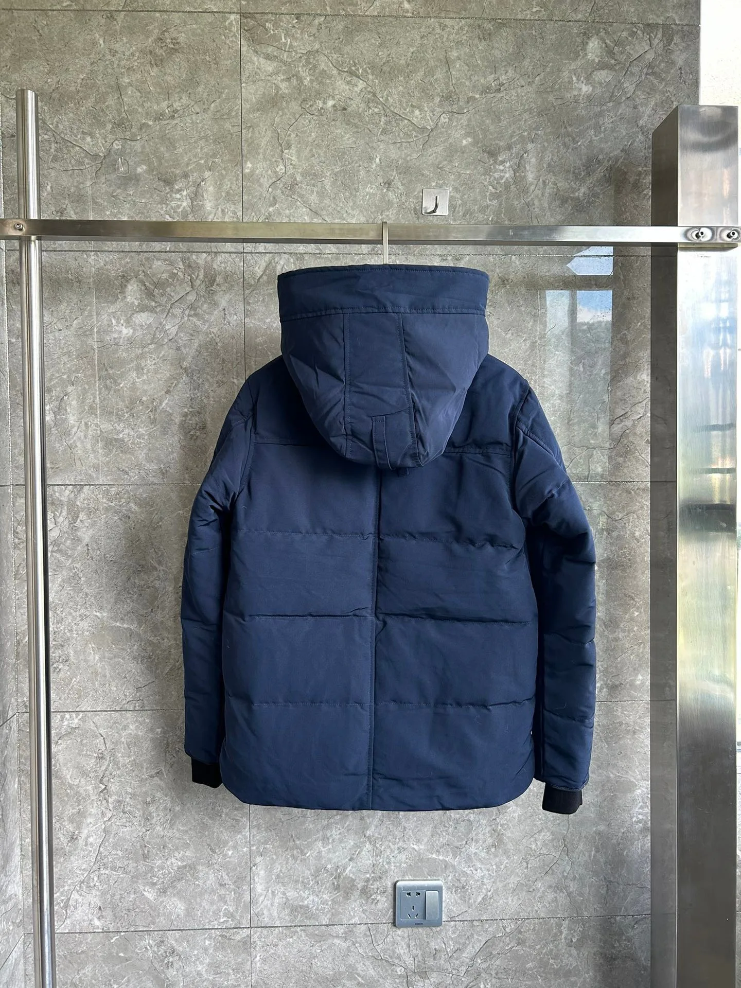 Куртки И Пуховики Женские Canada Goose 18111614