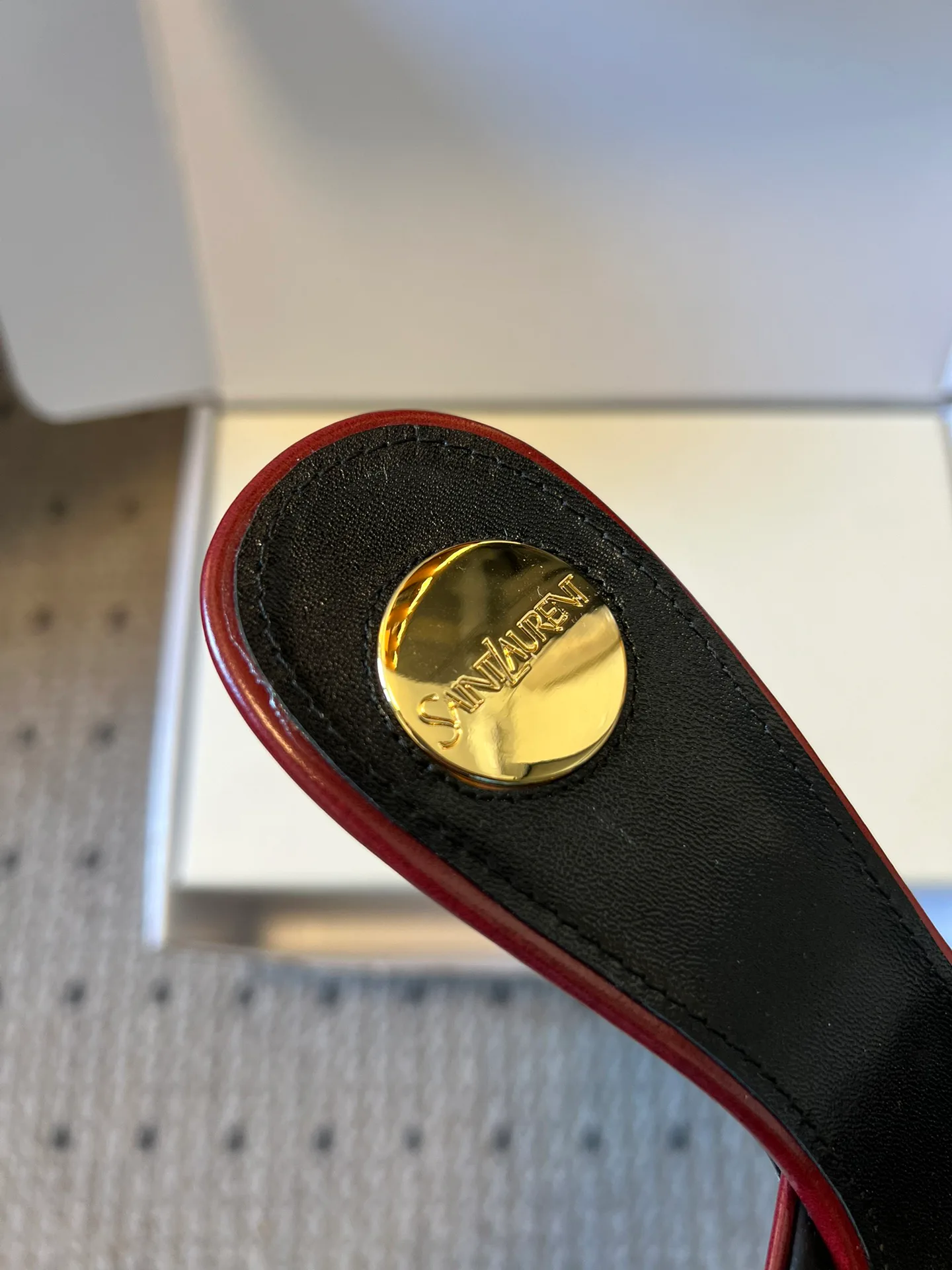 Босоножки Женские Saint Laurent 11129314