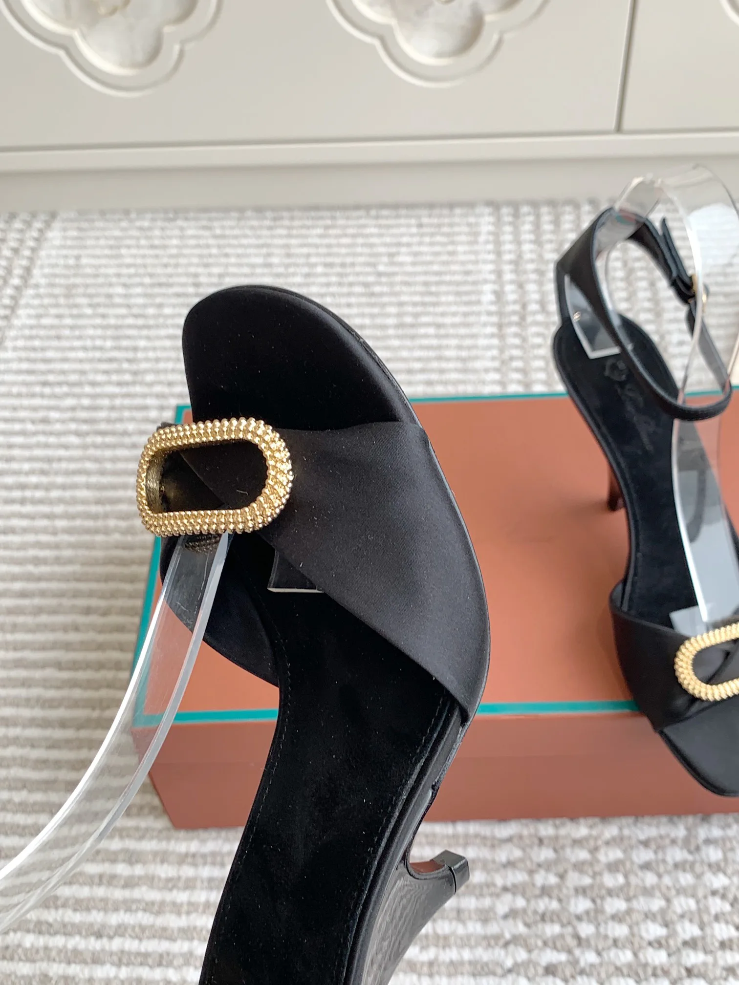 Босоножки Женские Loro Piana 10316