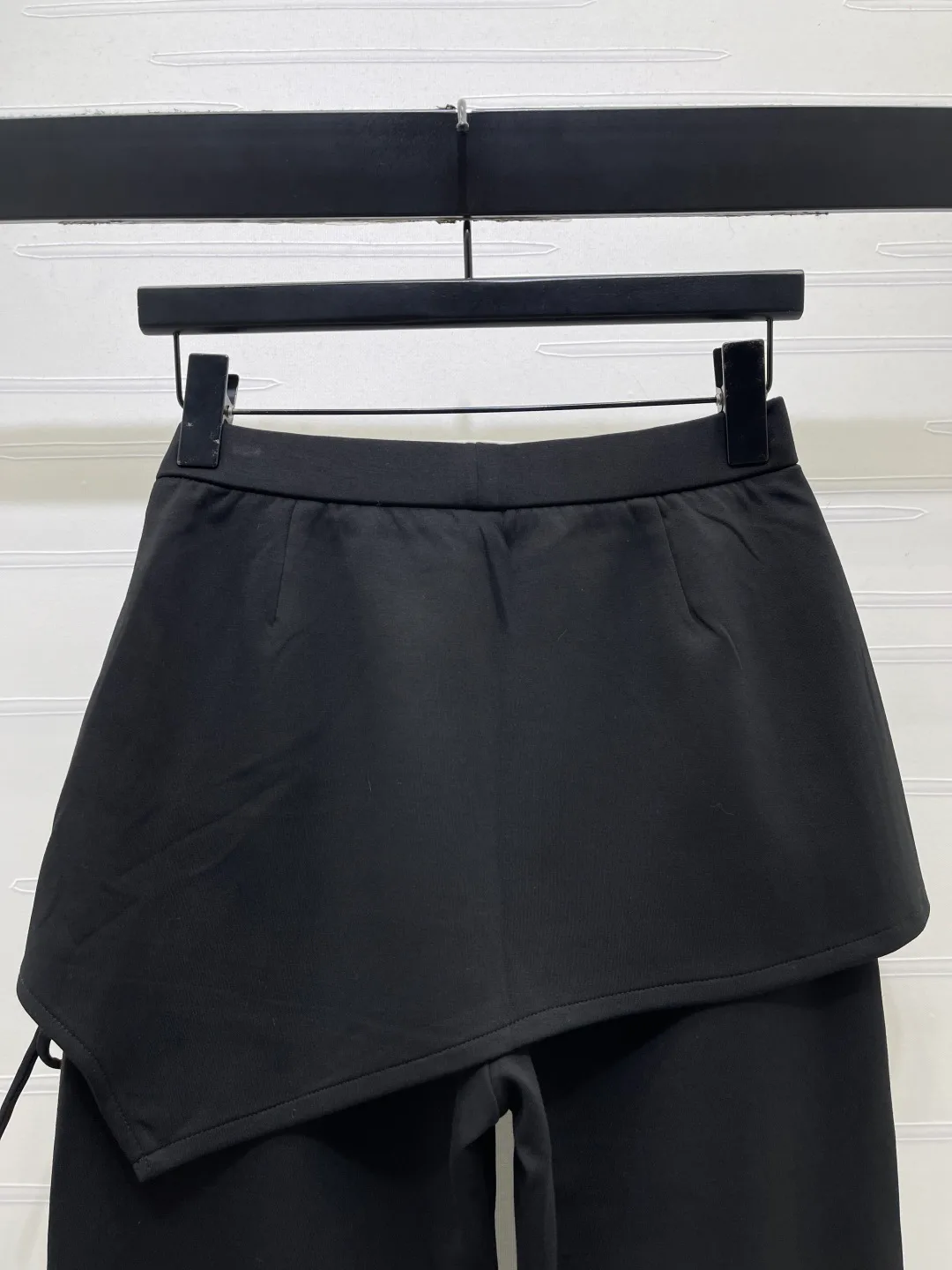Брюки Женские Saint Laurent 18437175