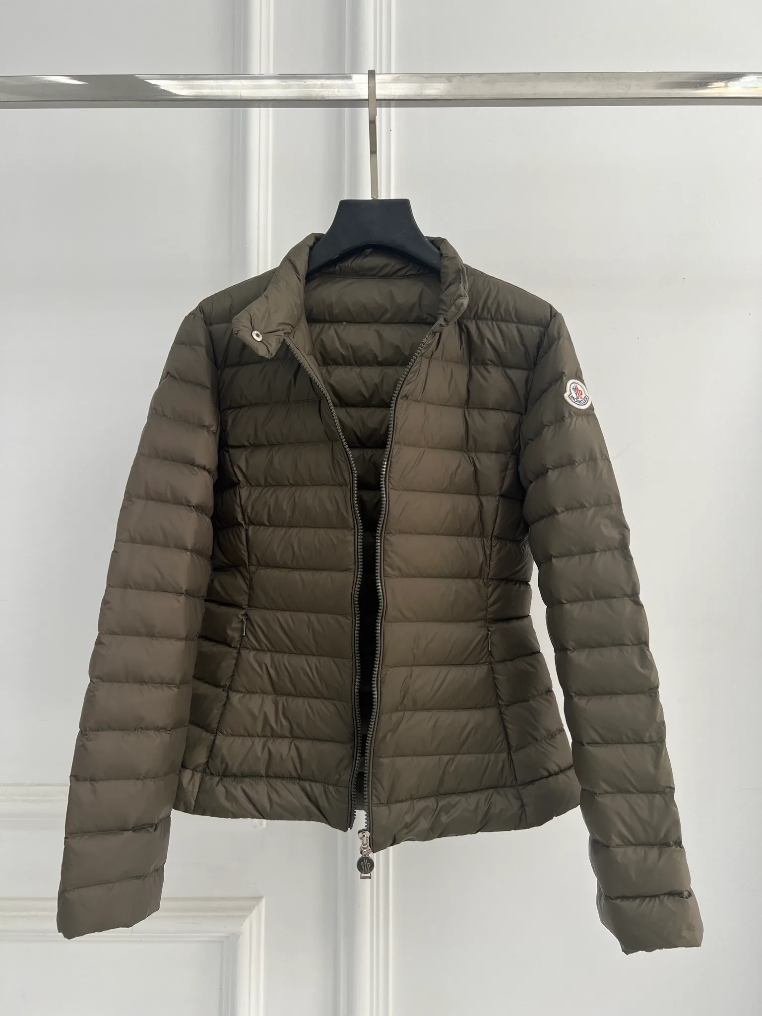 Куртки И Пуховики Женские Moncler 18416155
