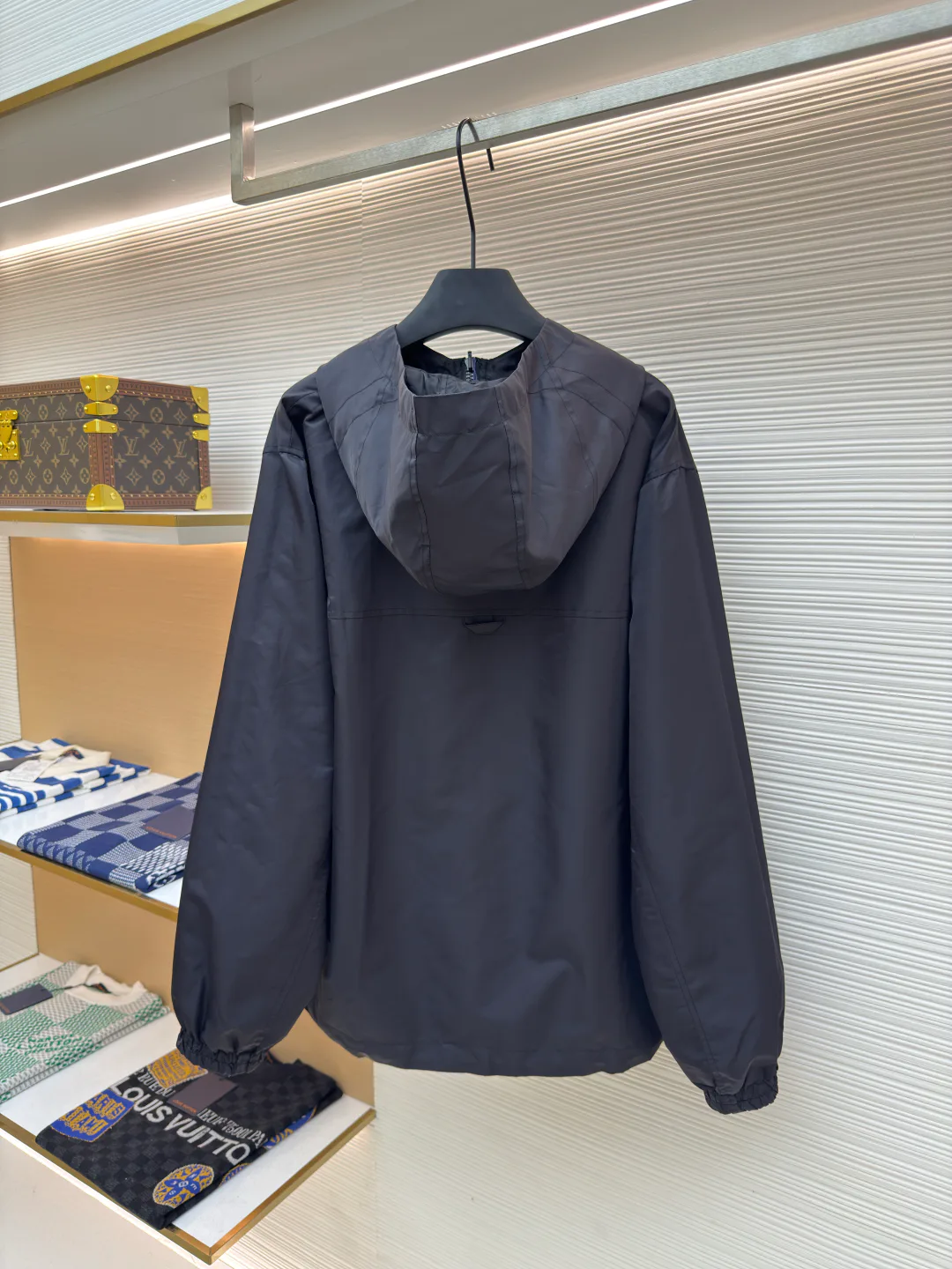 Куртки И Пуховики Мужские Louis Vuitton 118639