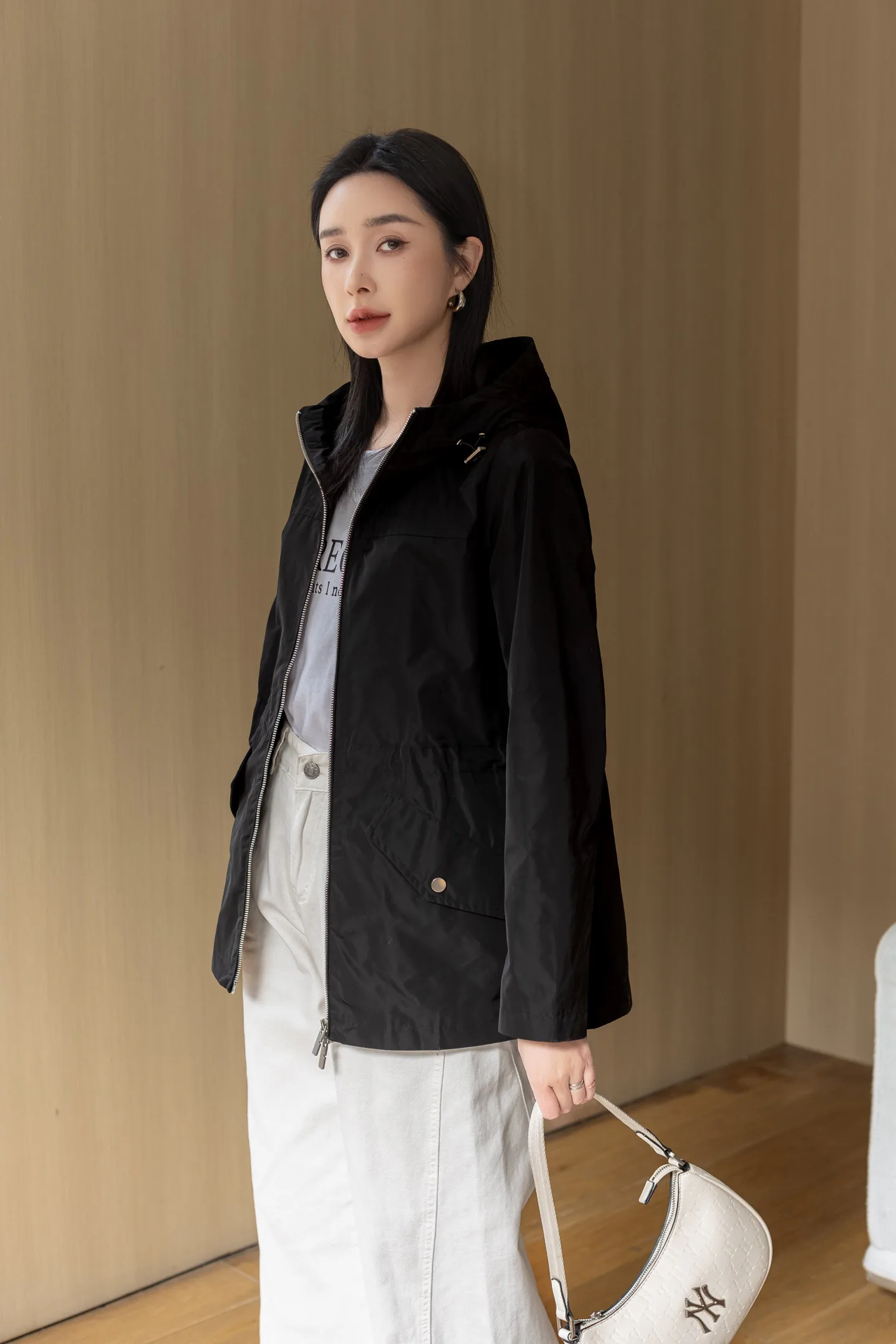 Куртки И Пуховики Женские Burberry 14224