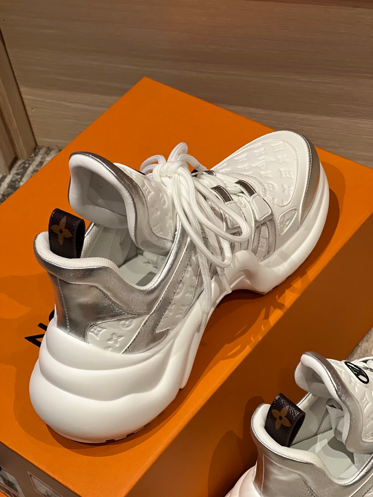 Кроссовки Женские Louis Vuitton 371433