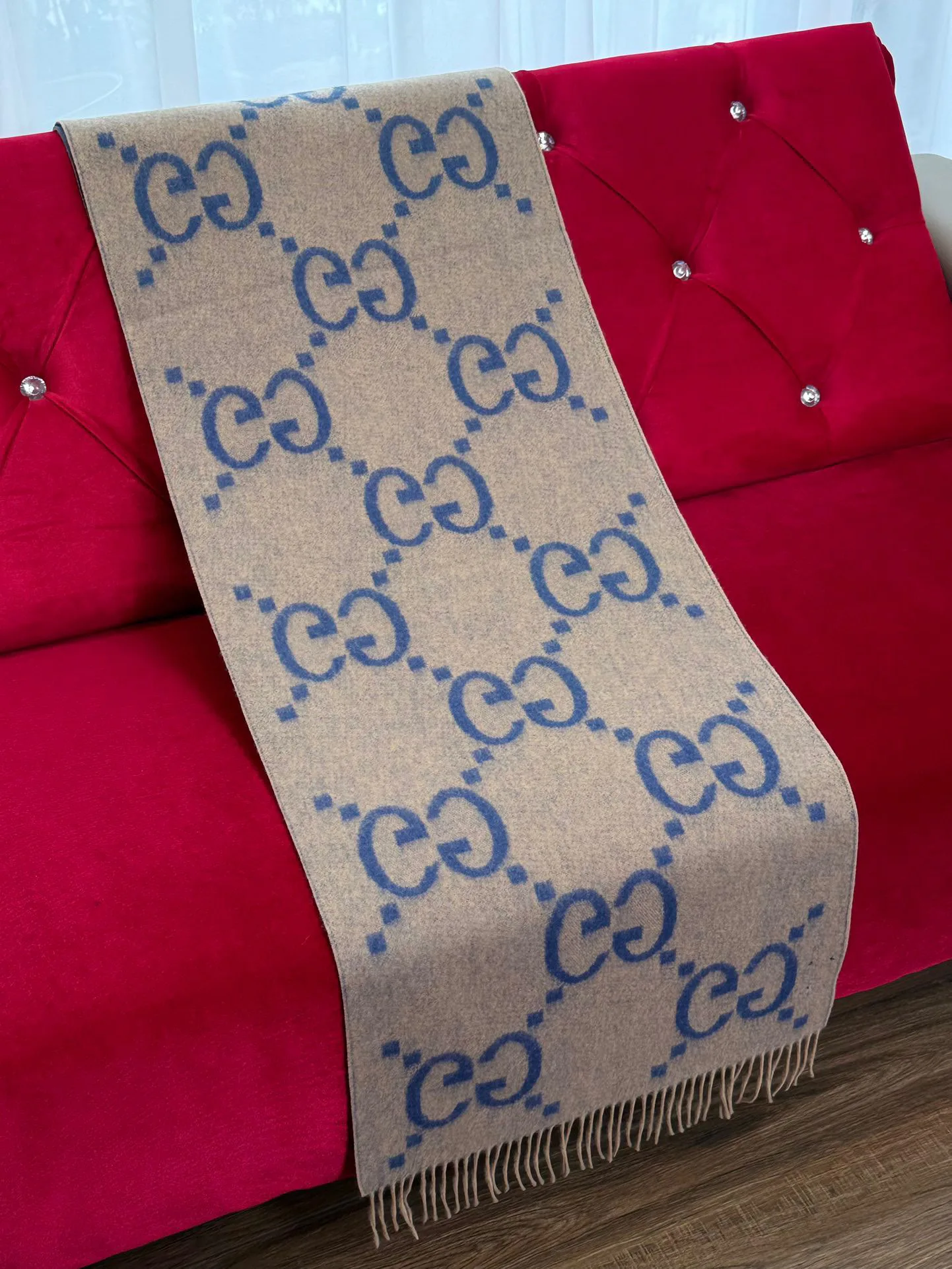 Шарфы Gucci 57091