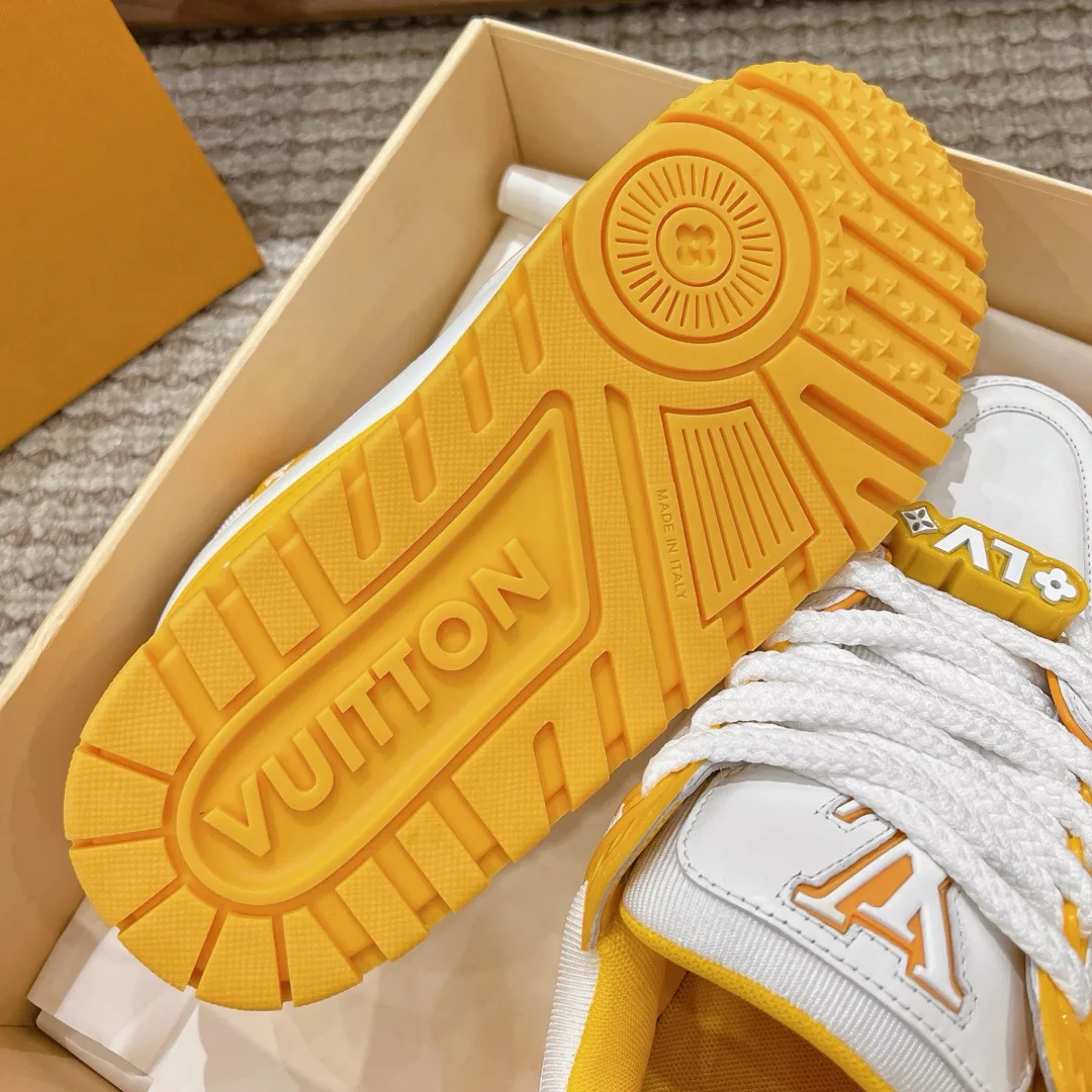 Кроссовки Женские Louis Vuitton 9958