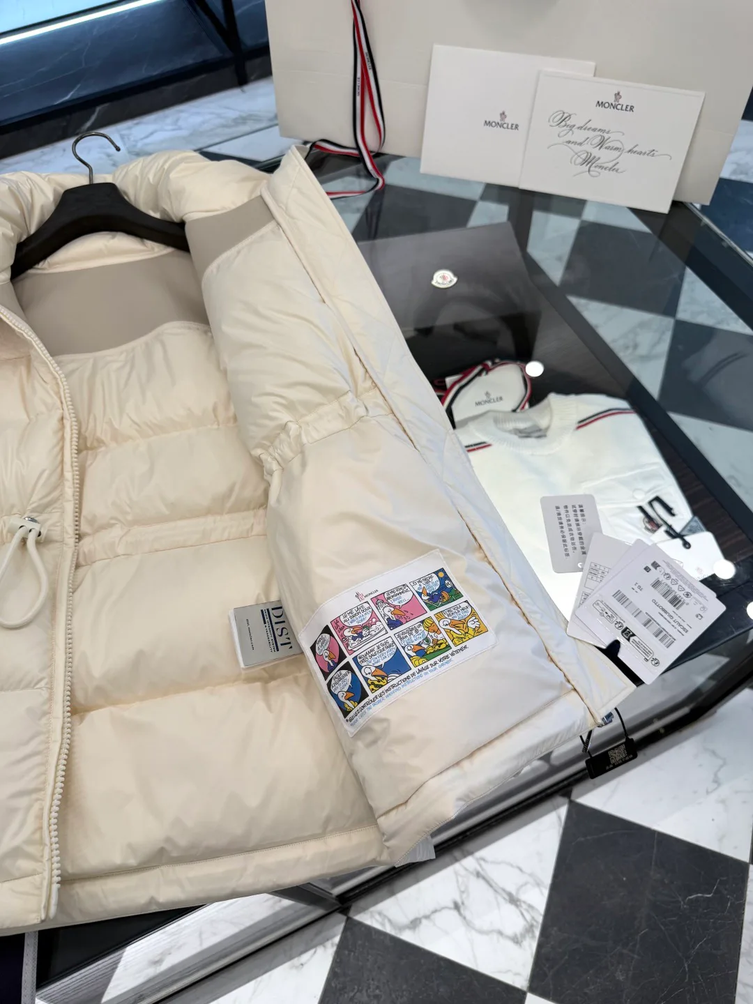 Куртки И Пуховики Женские Moncler 19554353