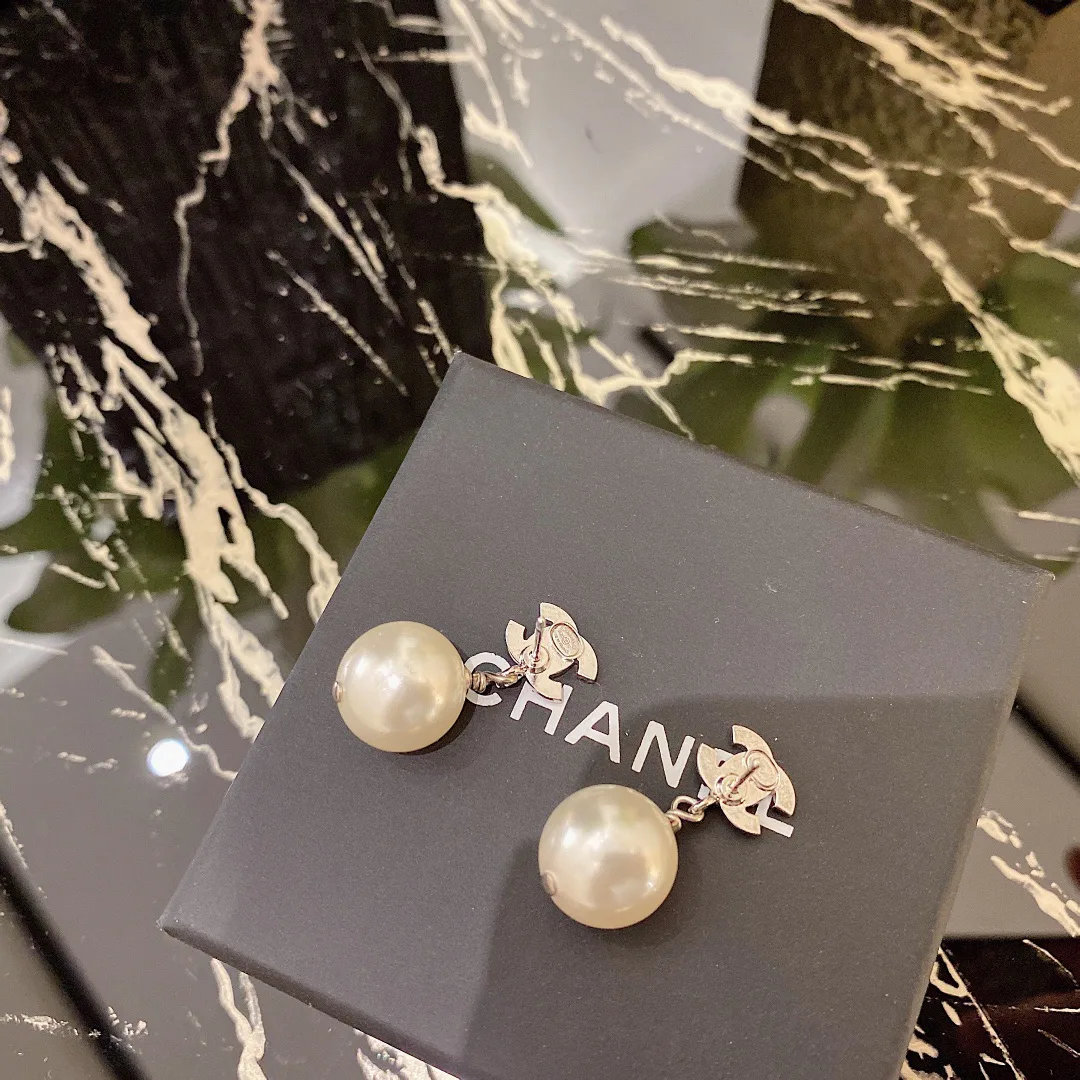 Бижутерия Chanel 662304