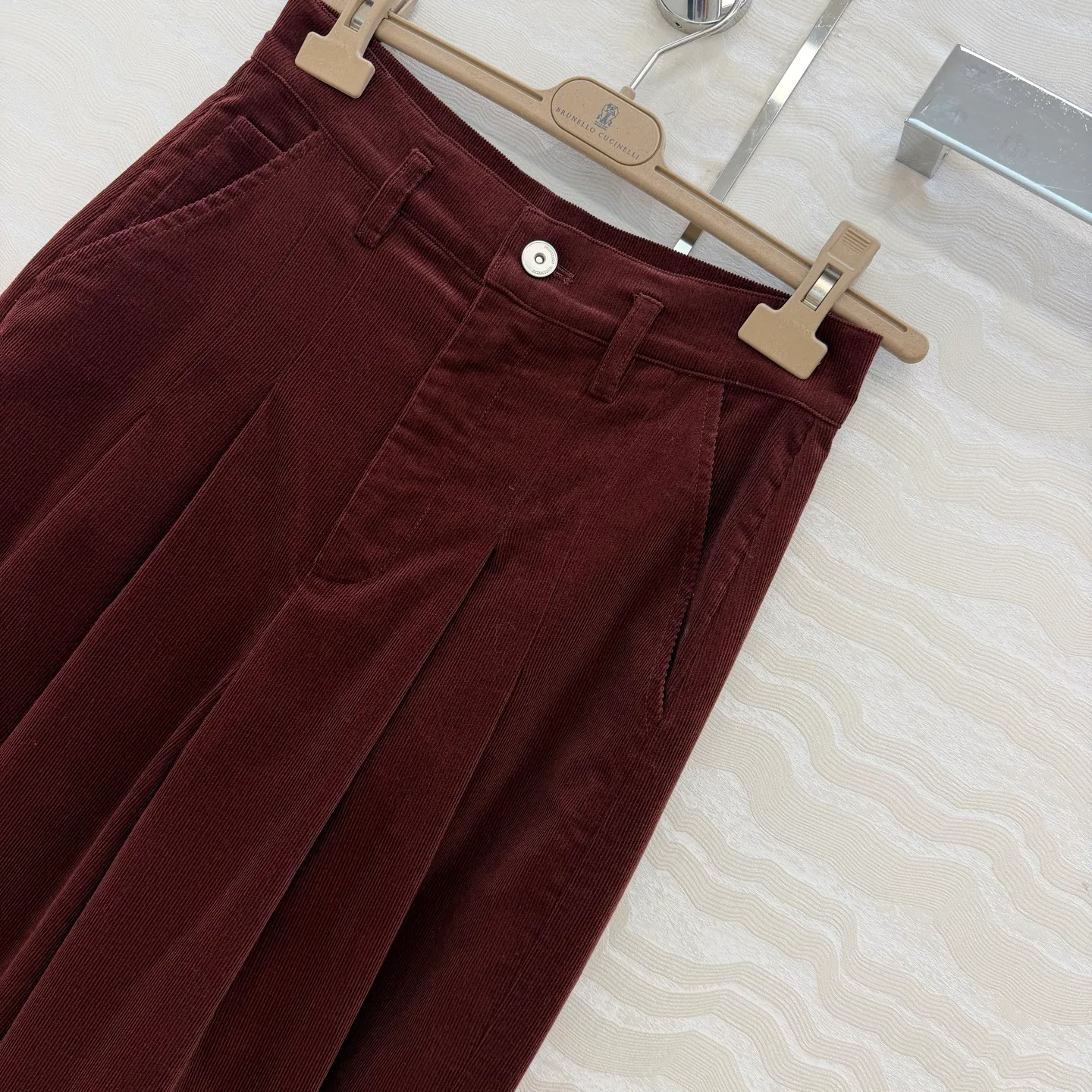 Брюки Женские Brunello Cucinelli 18402485