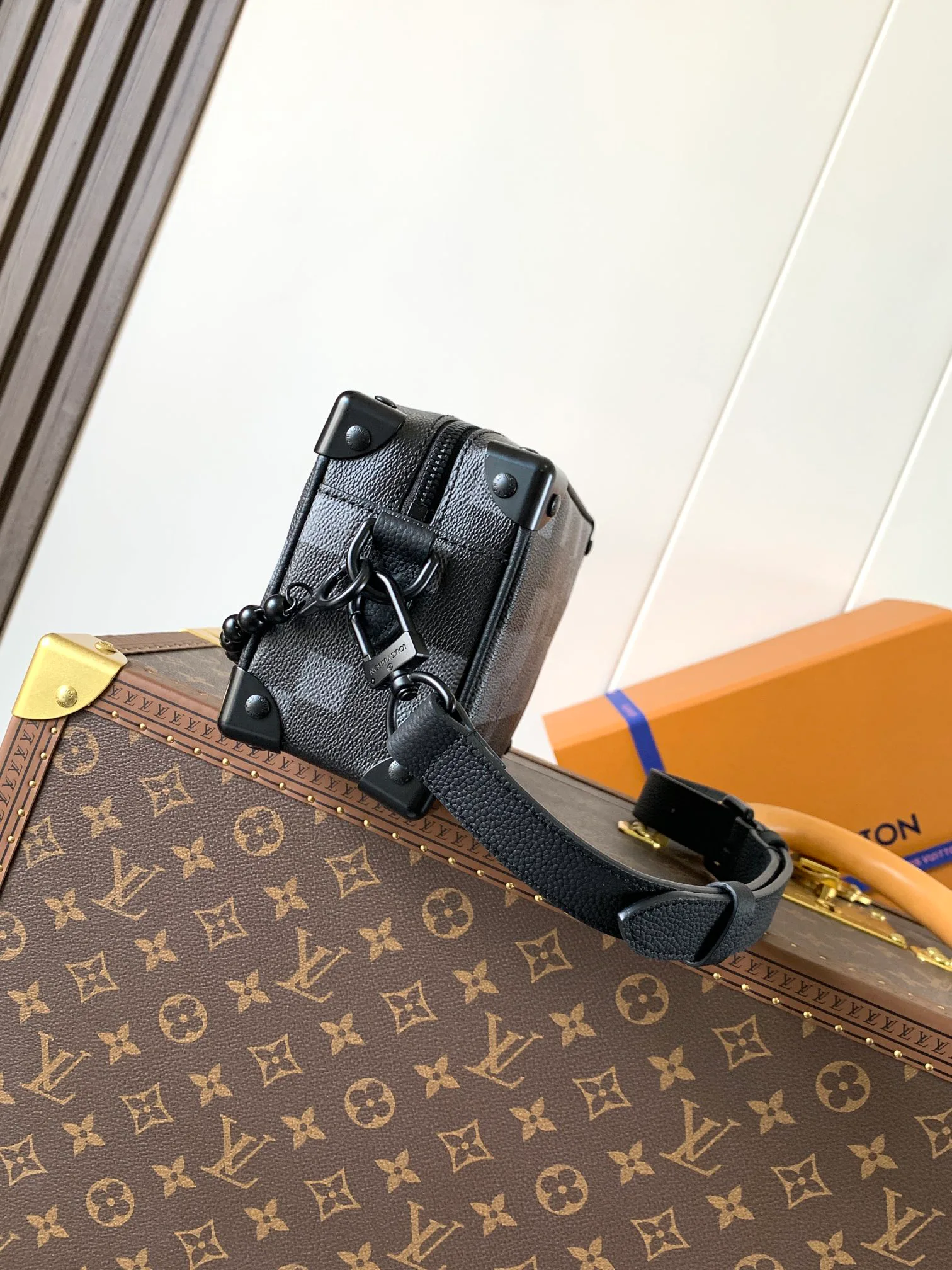 Классические Сумки Женские Louis Vuitton 11704174