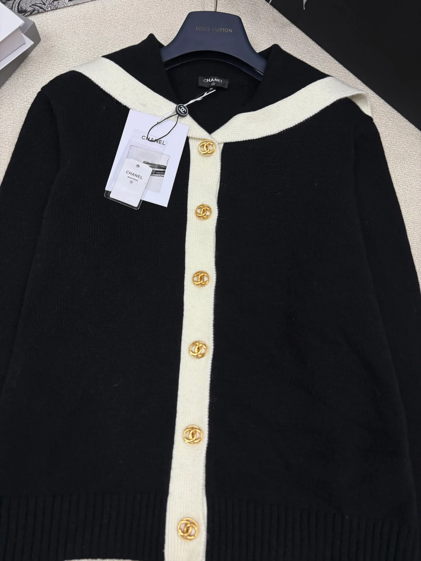 Джемперы И Свитеры Женские Chanel 17476723