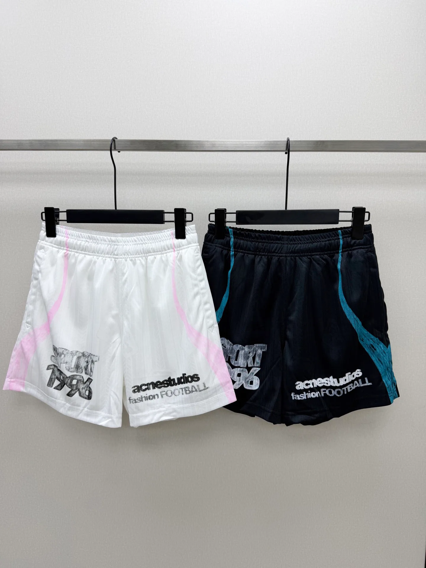 Шорты Женские Acne Studios 17122224