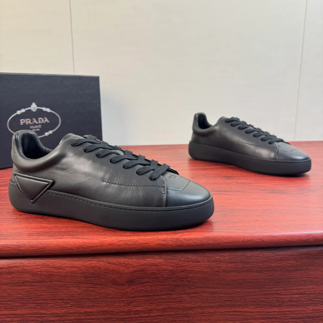 Кроссовки Мужские Prada 16935024