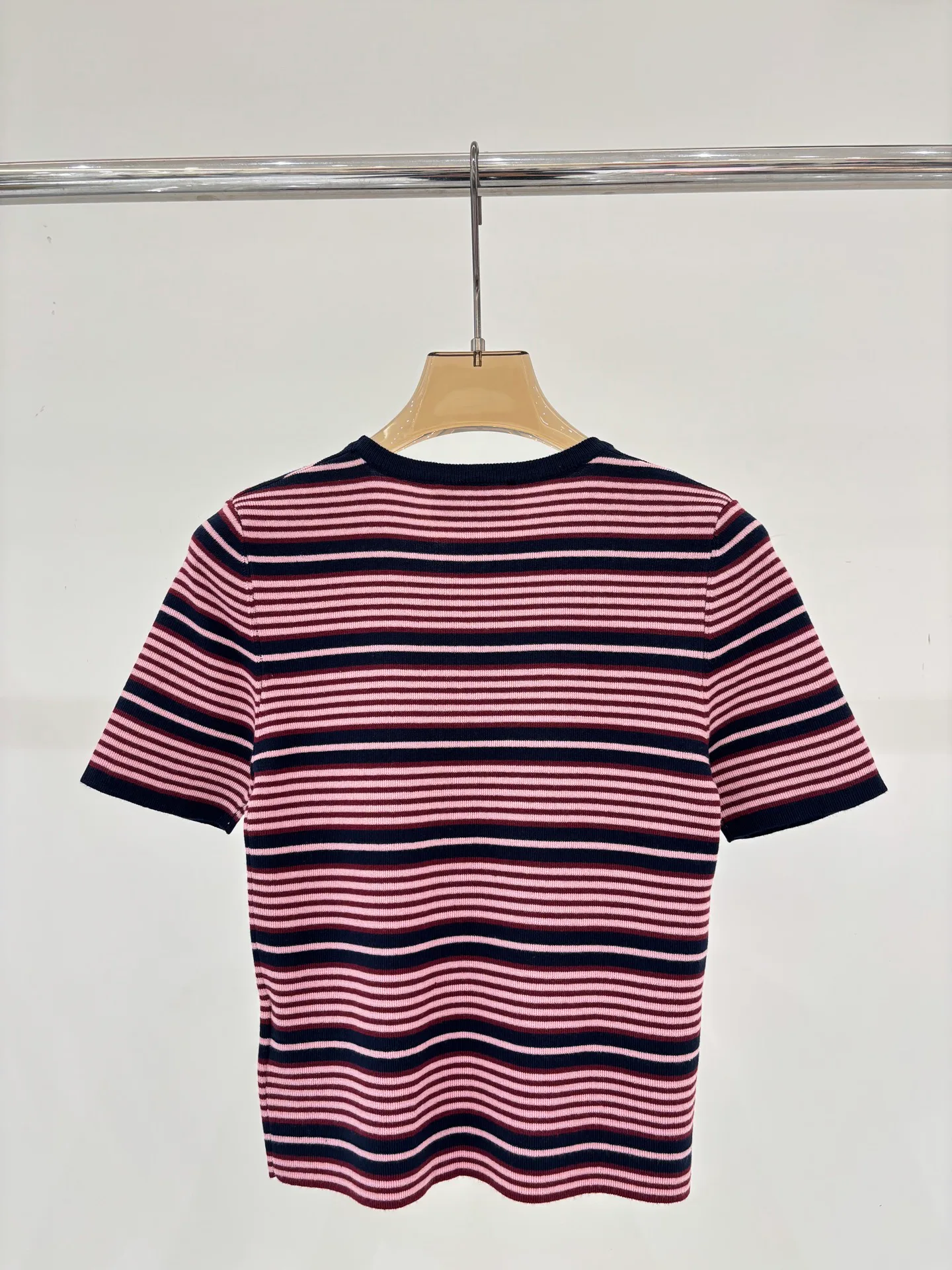 Футболки Женские Prada 11952969