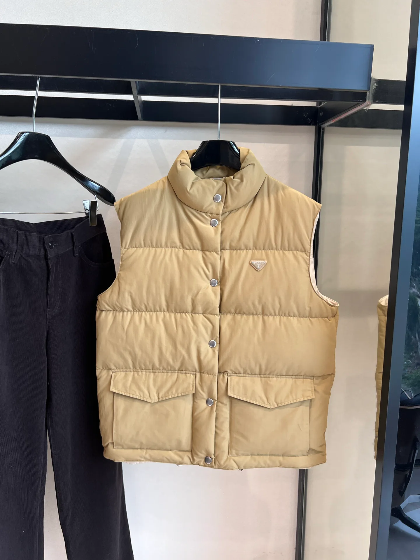 Жилеты Женские Prada 483960