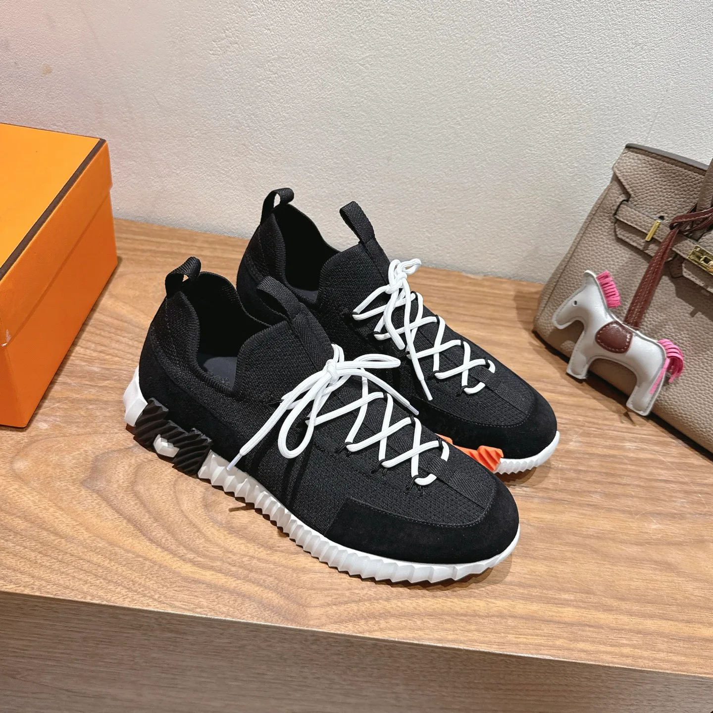 Кроссовки Женские Hermes 4852683