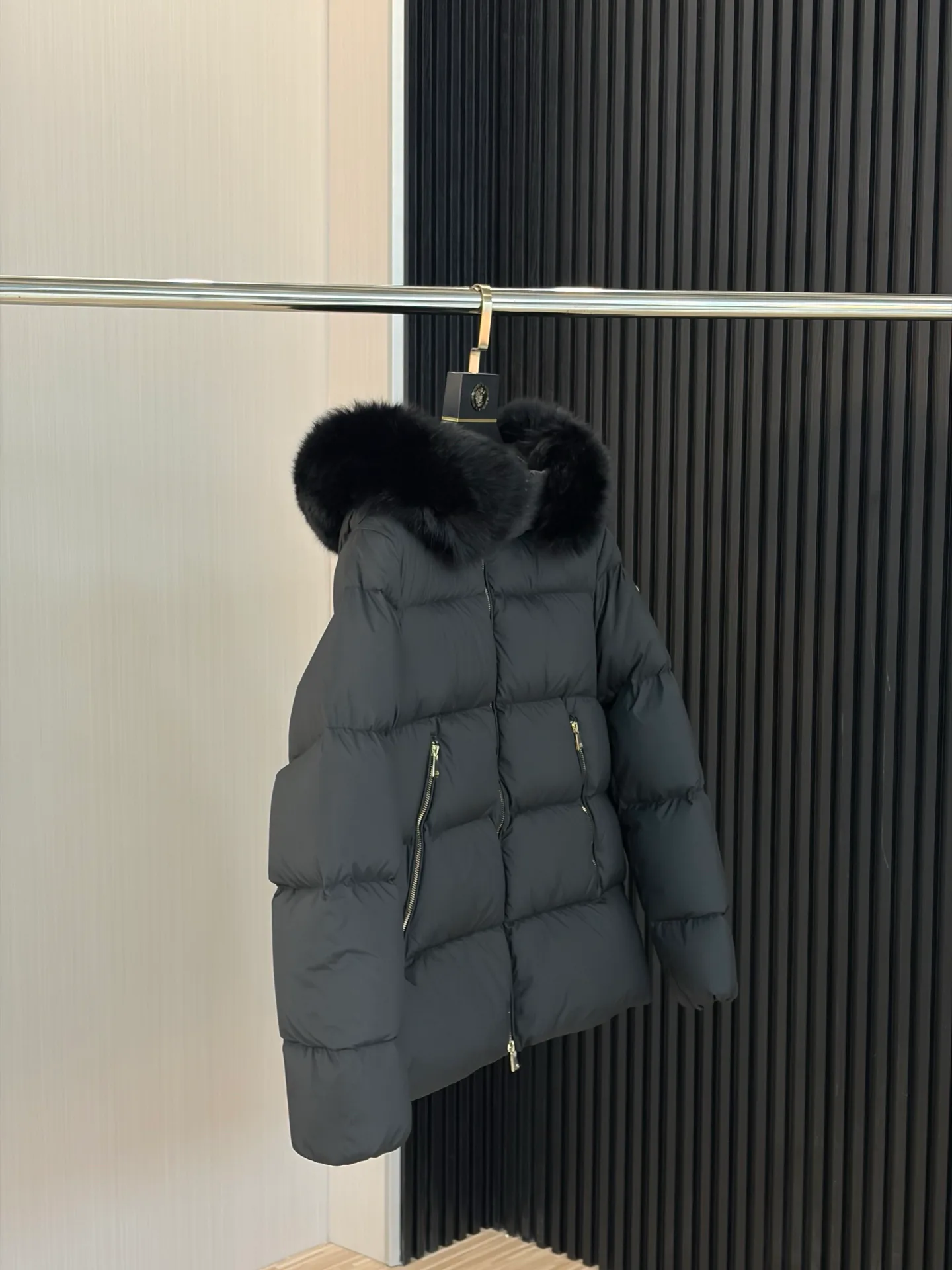 Куртки И Пуховики Женские Moncler 18111423