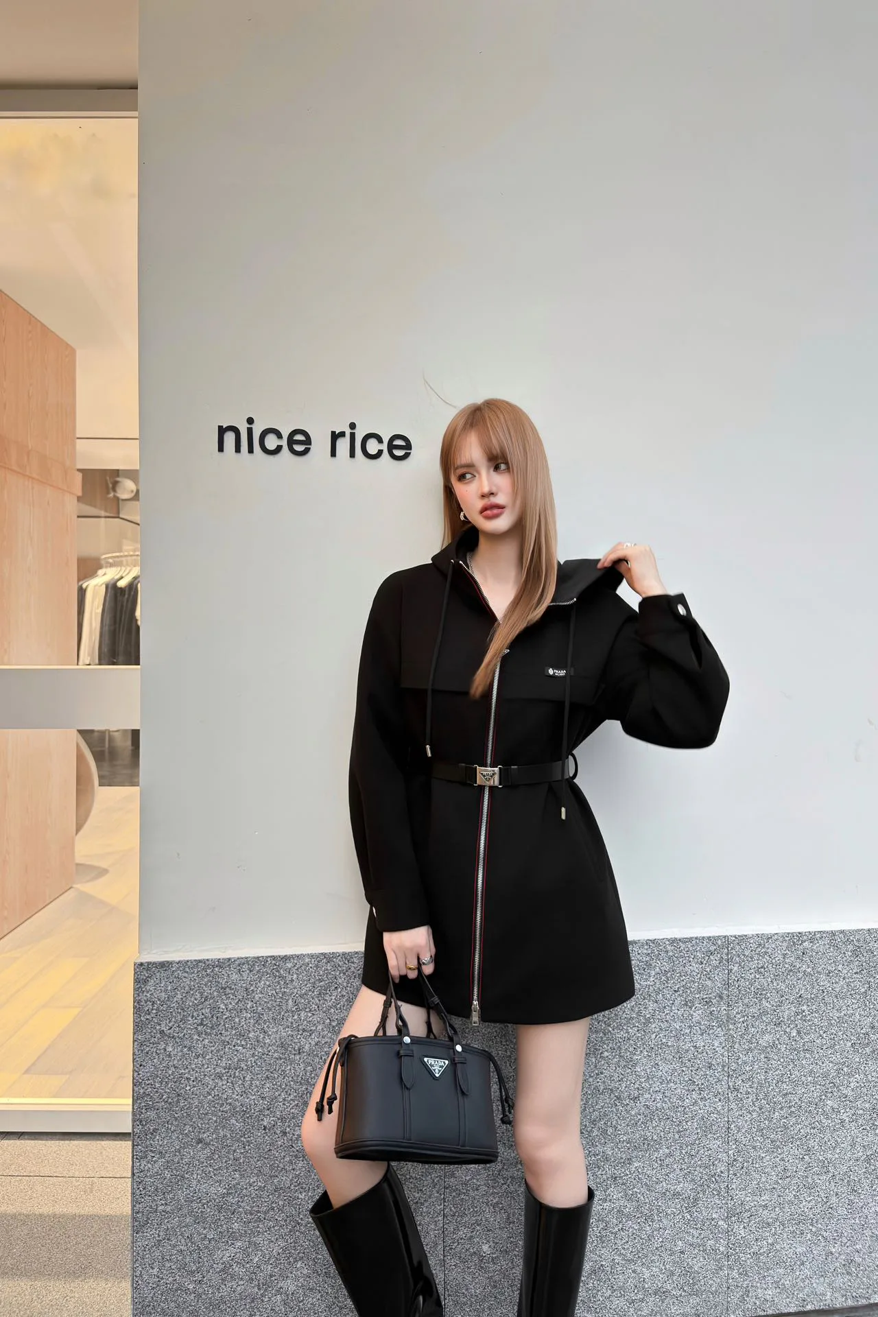 Куртки И Пуховики Женские Prada 550460