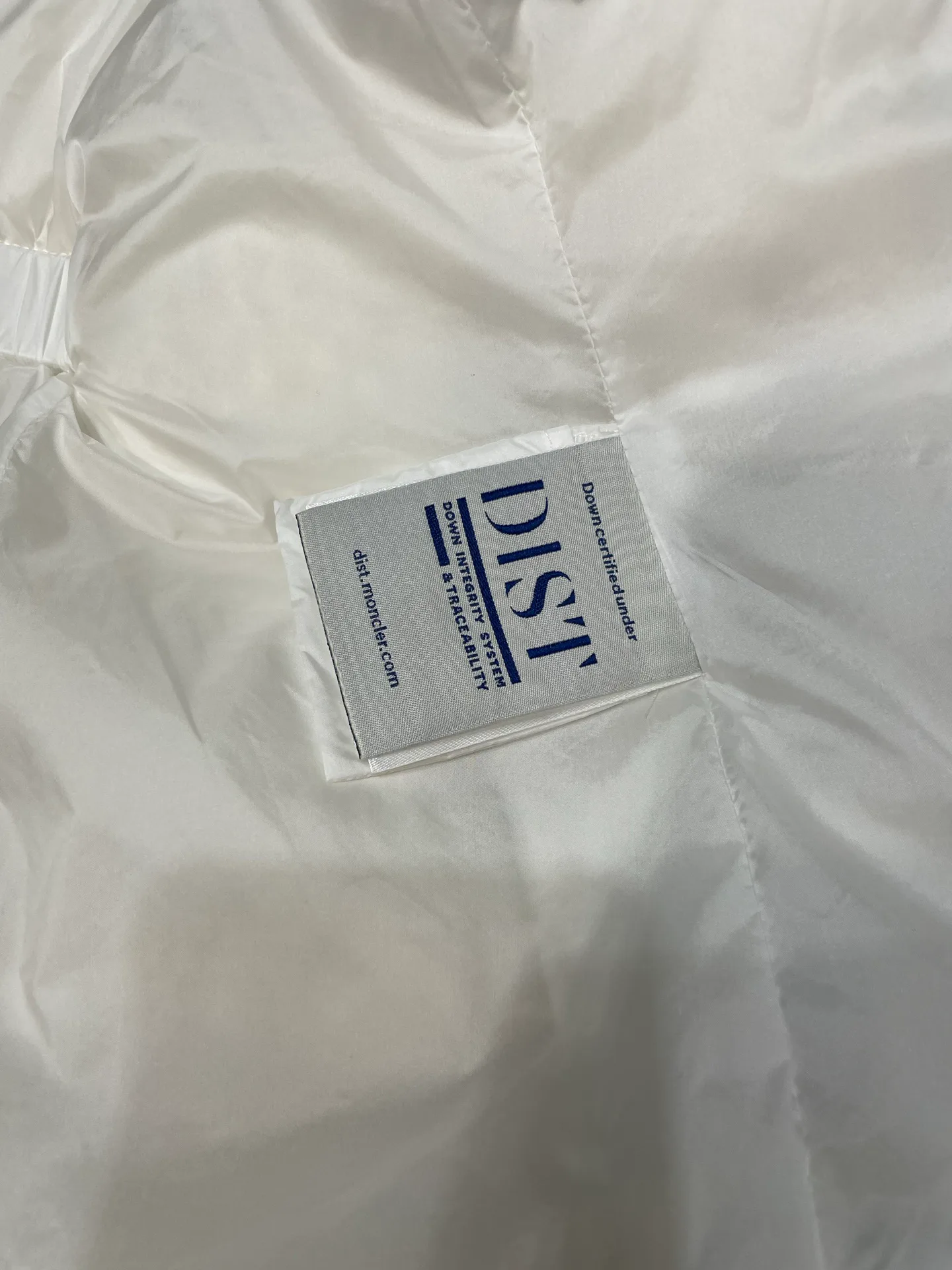 Куртки И Пуховики Женские Moncler 1041731