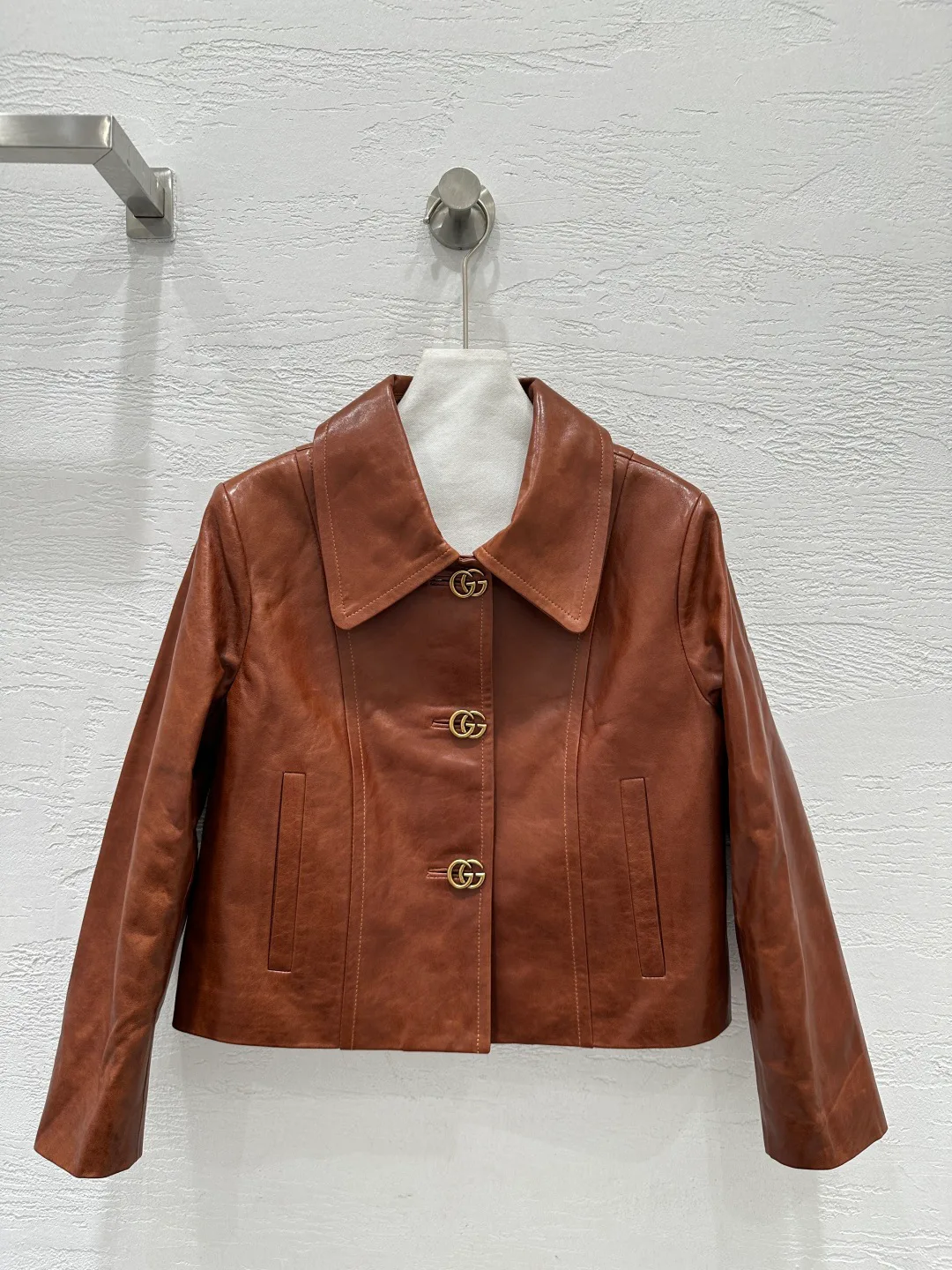 Кожаные Куртки И Дублёнки Женские Gucci 12717807