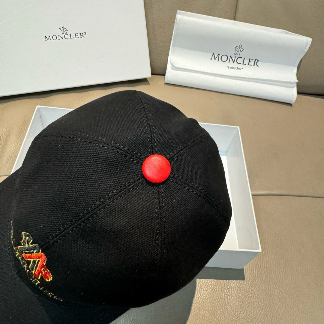 Головные Уборы Moncler 4550007