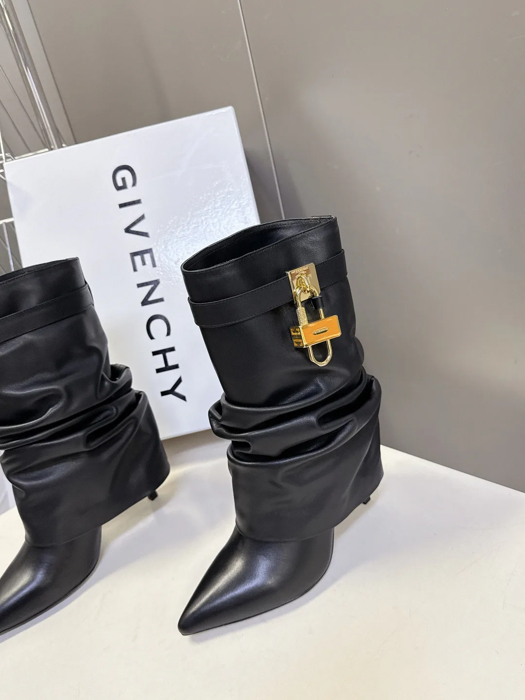 Ботильоны Женские Givenchy 253390
