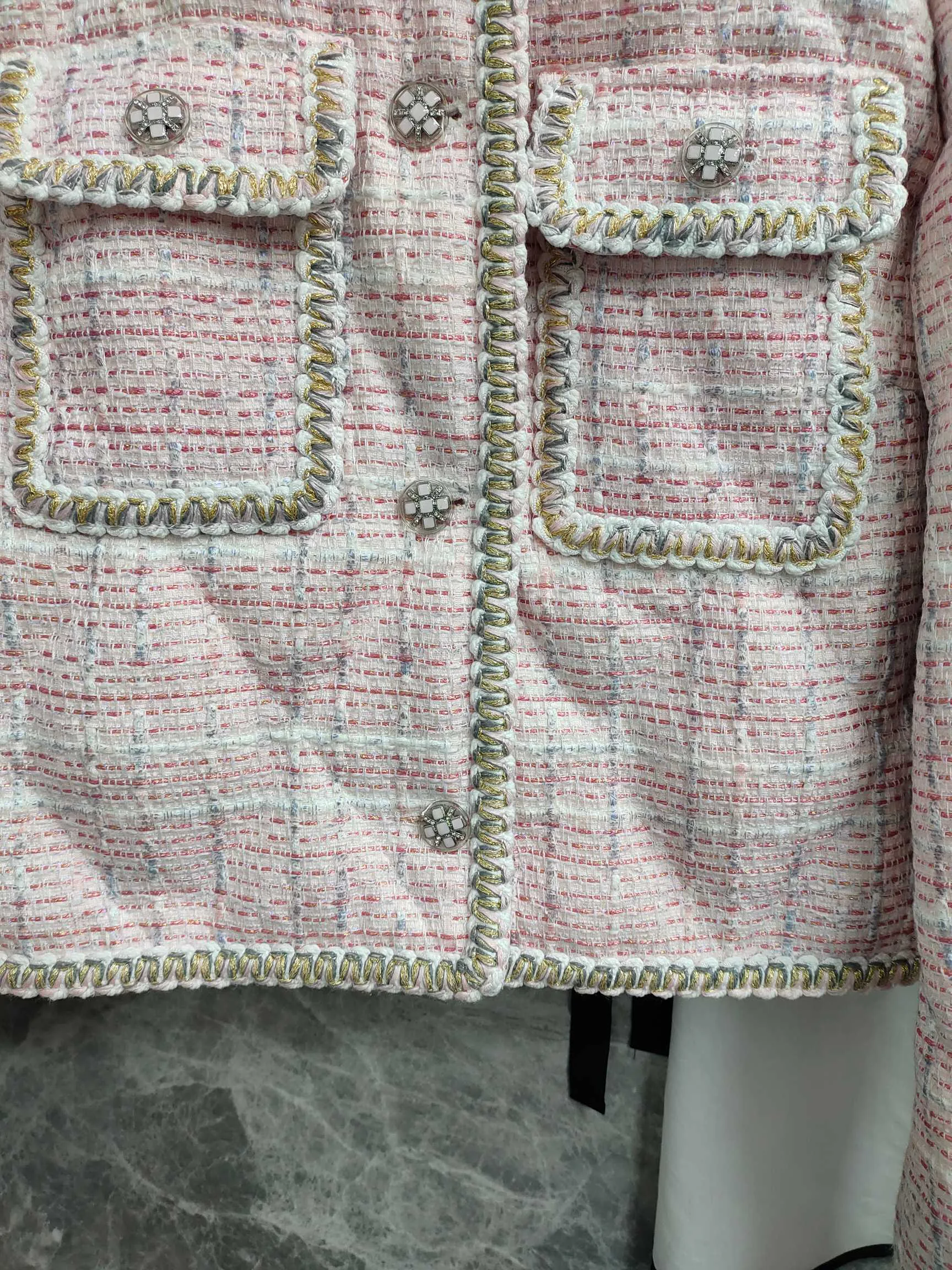 Куртки И Пуховики Женские Chanel 626458