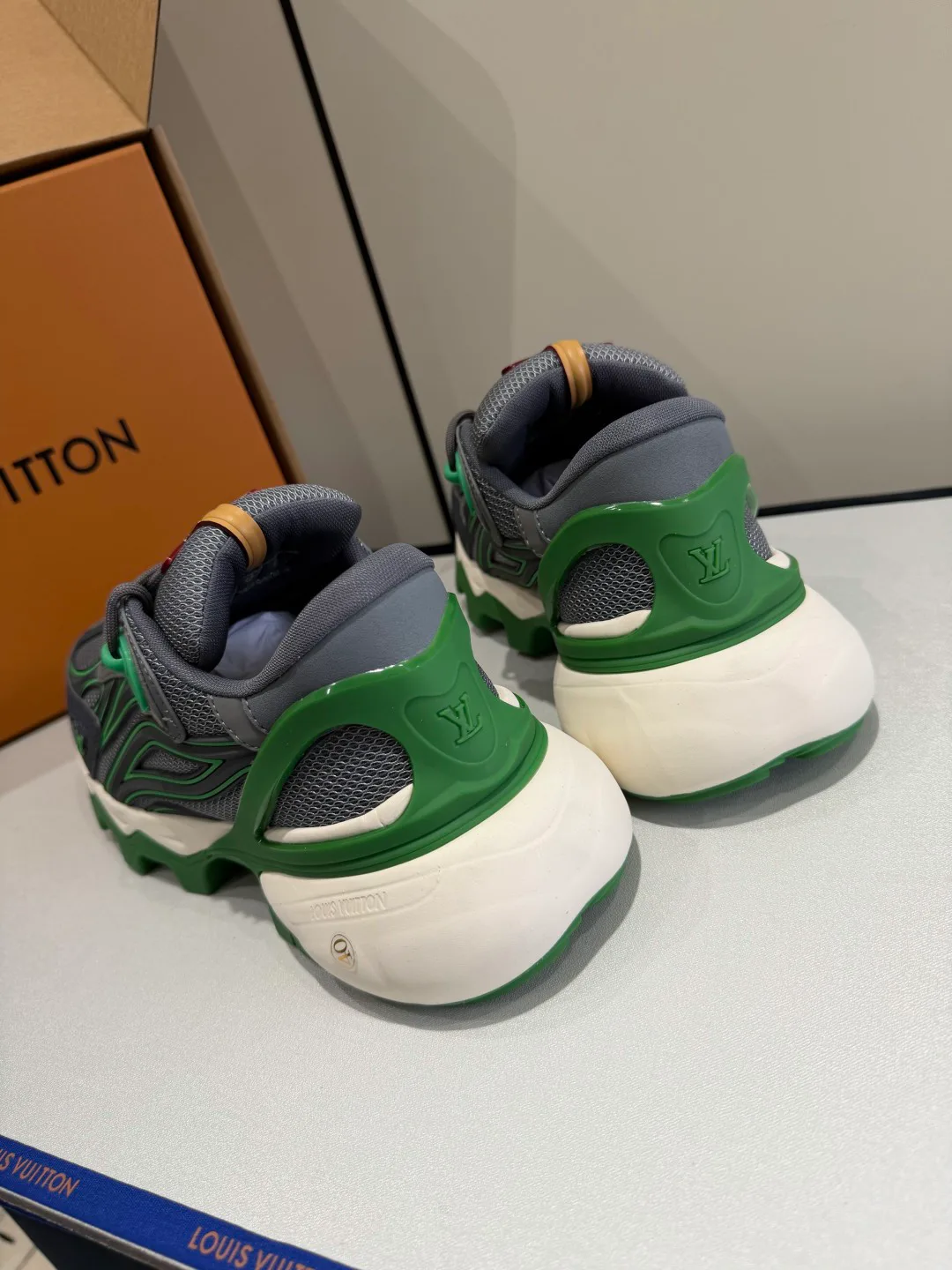 Кроссовки Мужские Louis Vuitton 1854307