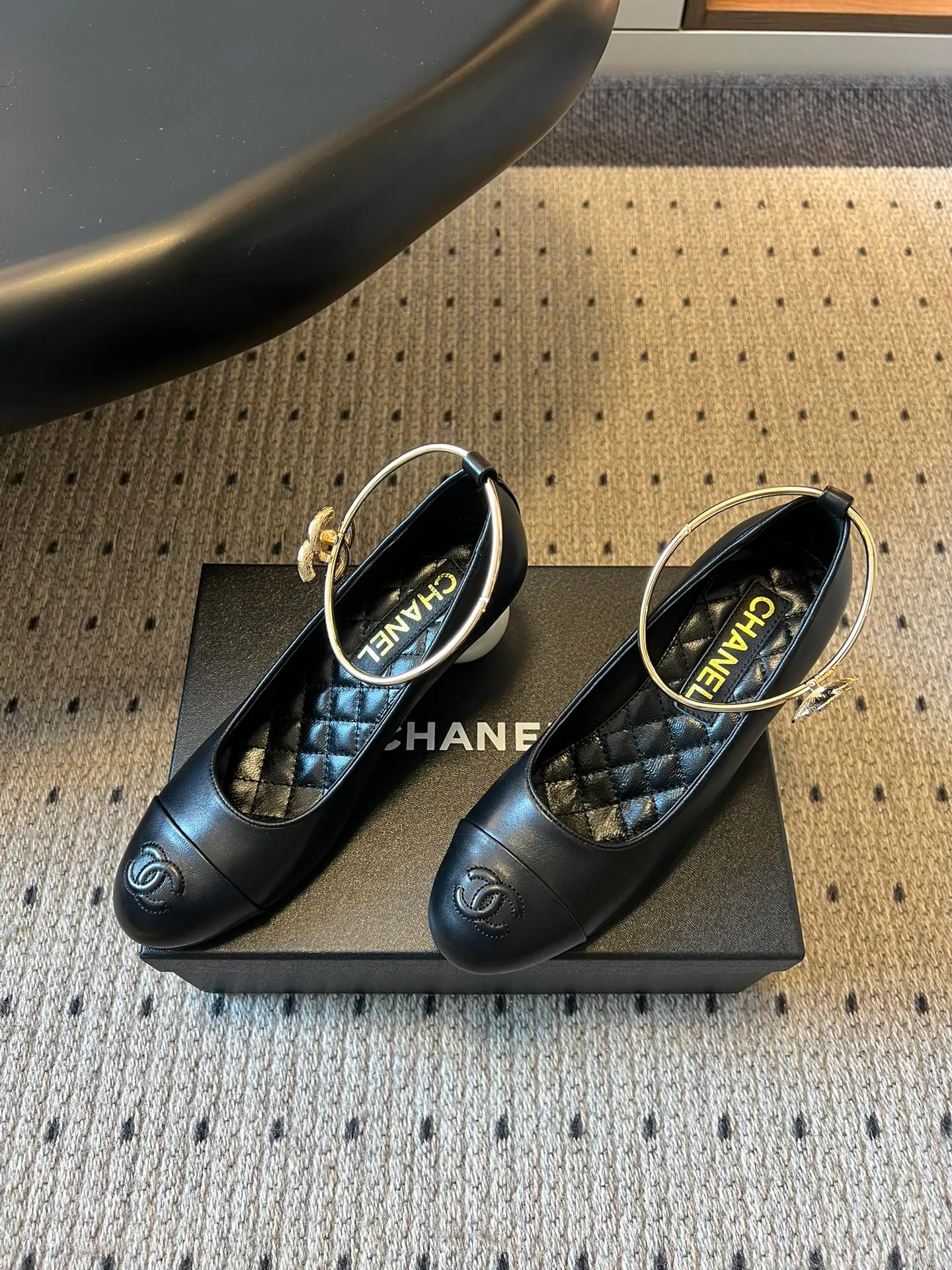 Туфли Женские Chanel 3902612