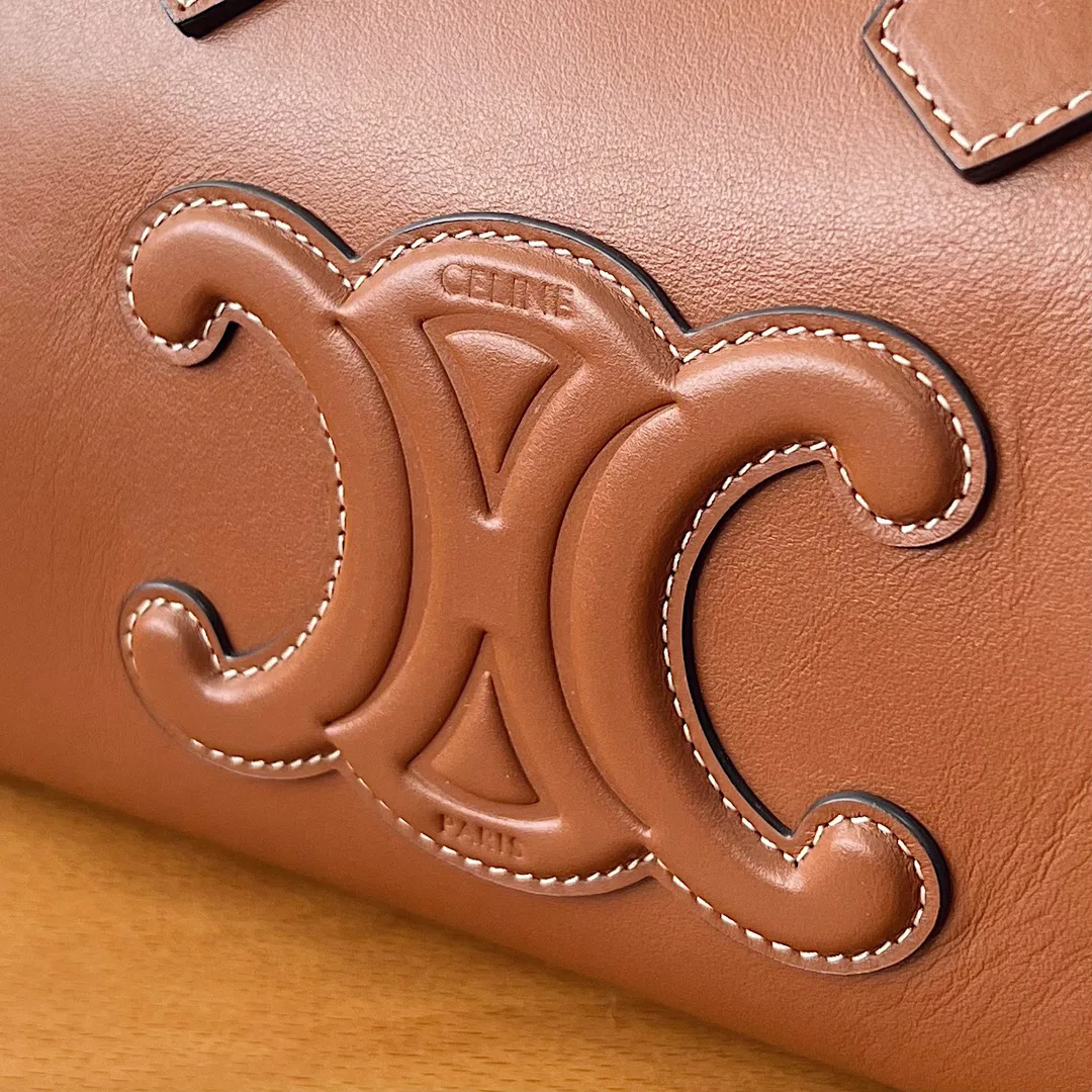 Классические Сумки Женские Celine 11588706