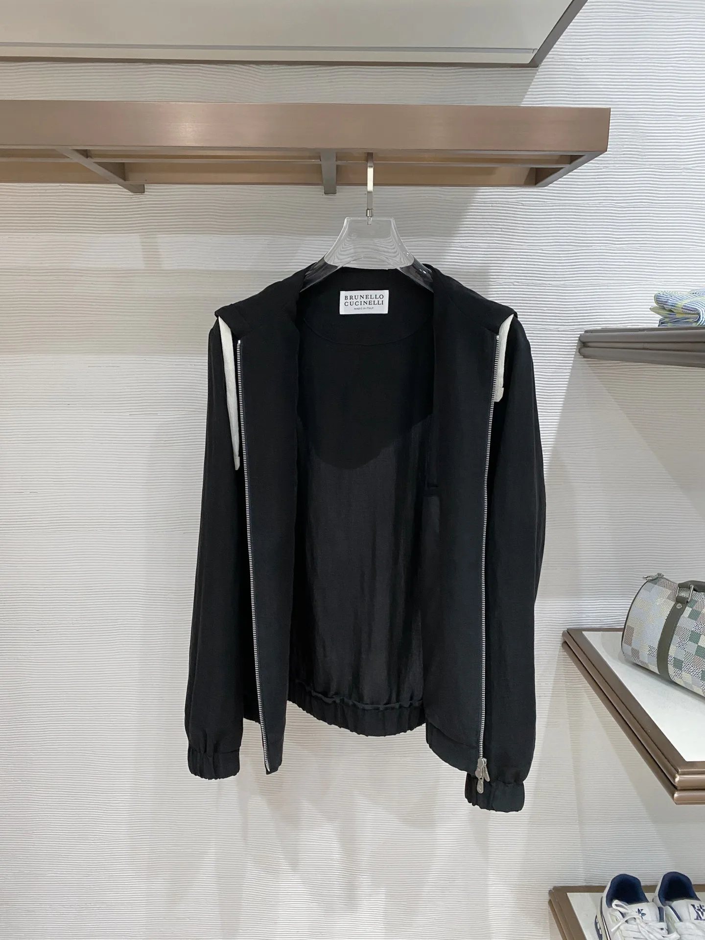 Куртки И Пуховики Мужские Brunello Cucinelli 11642469