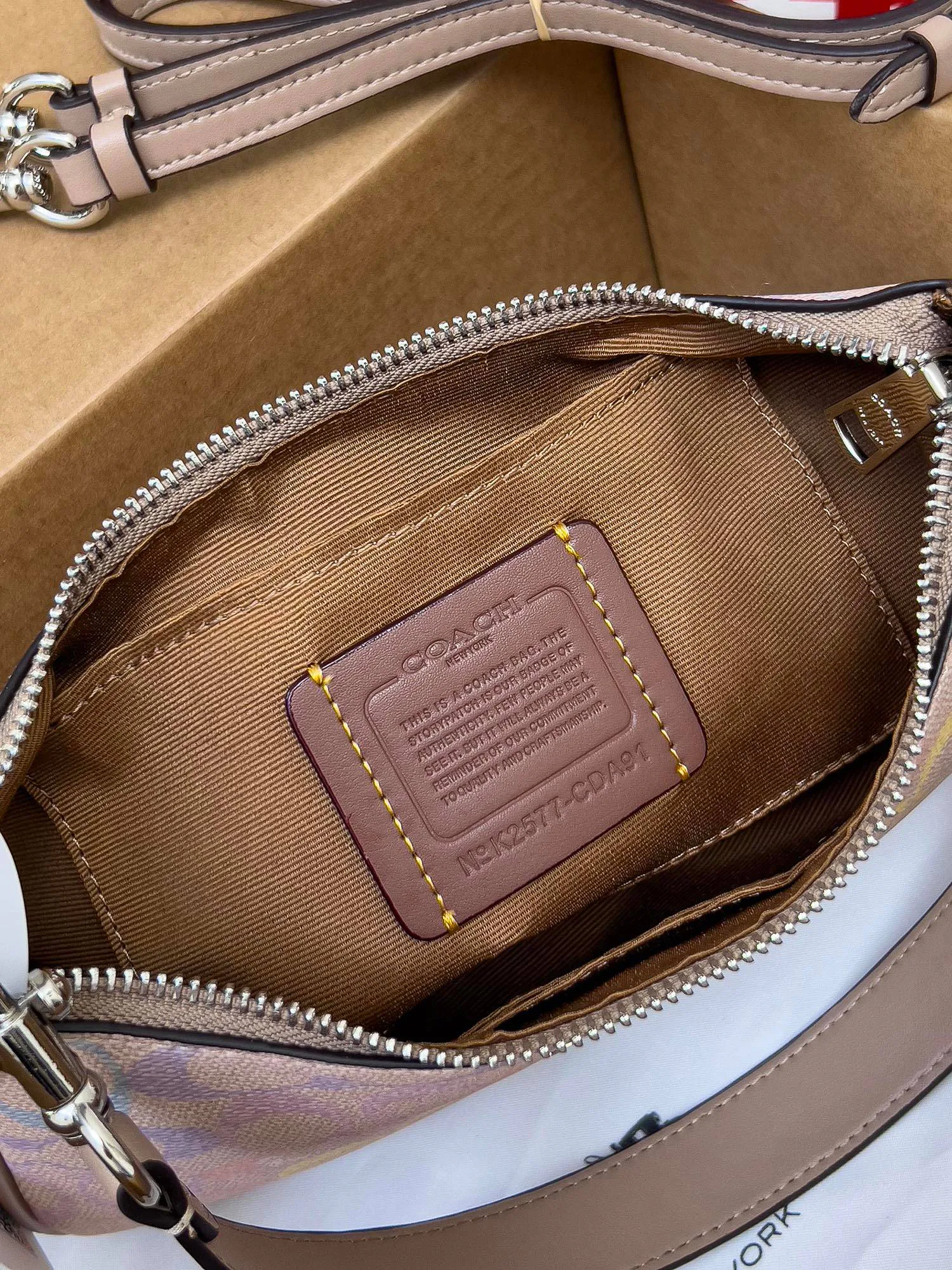 Классические Сумки Женские Coach 12054044