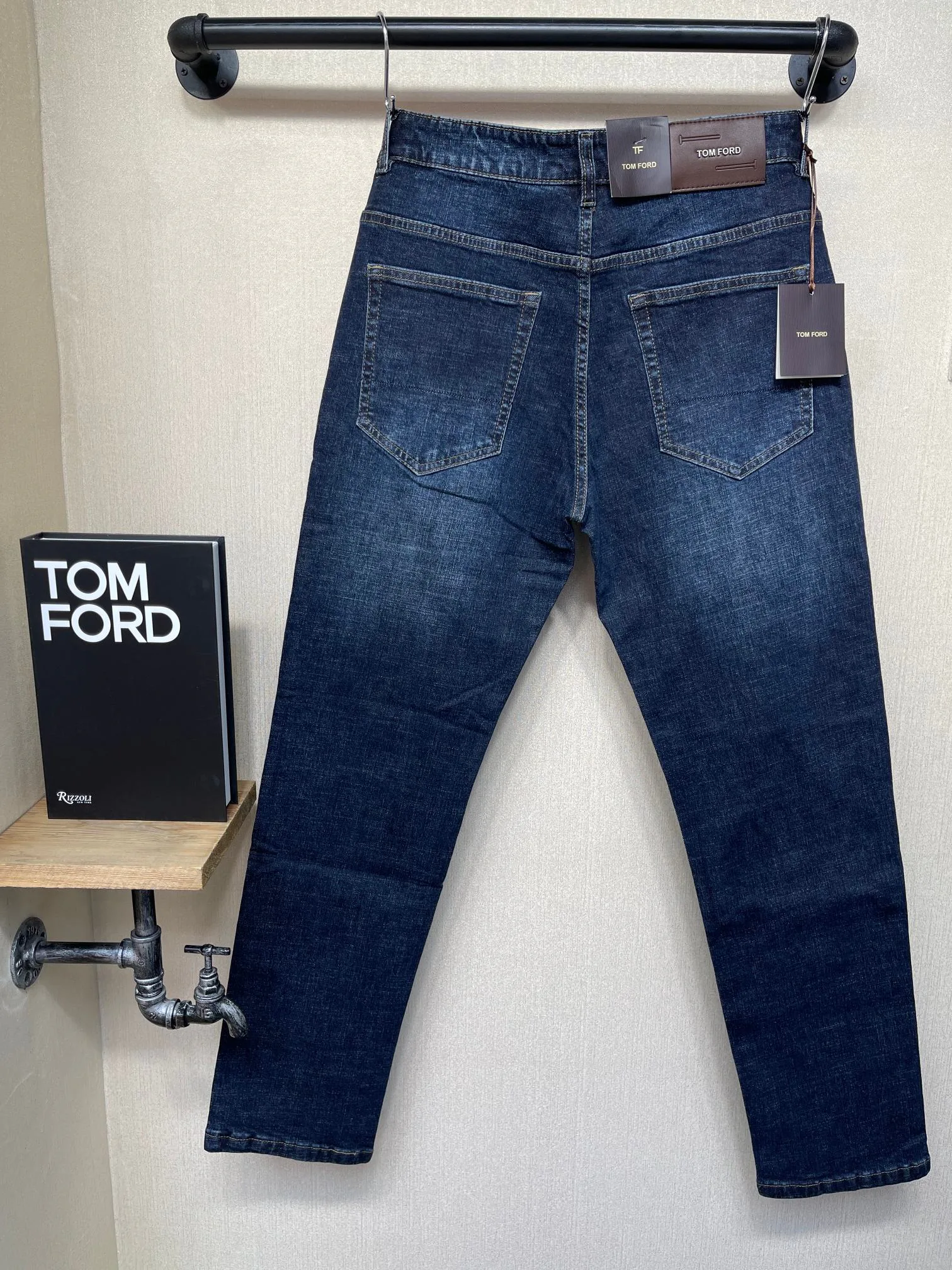 Джинсы Мужские Tom Ford 18343796
