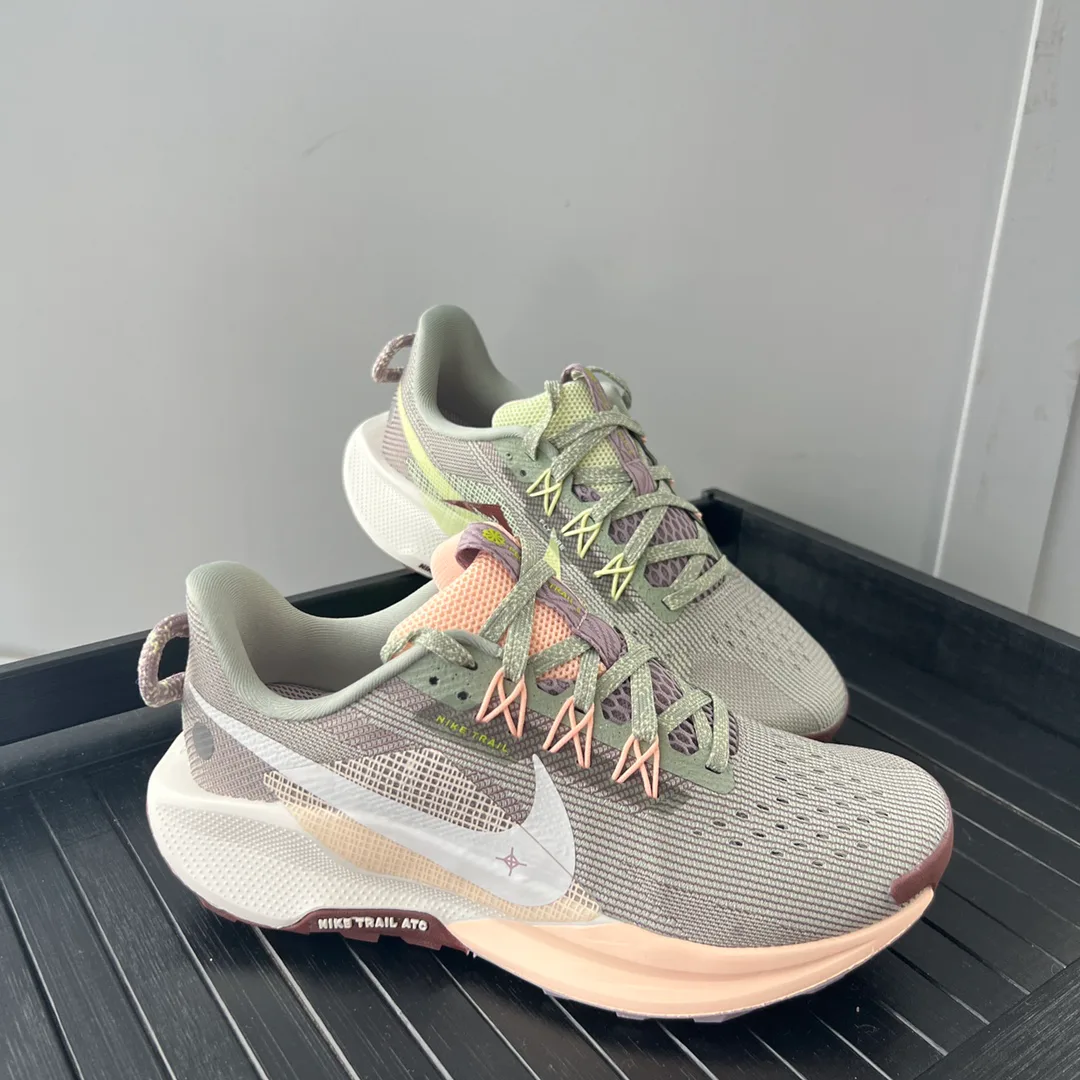 Кроссовки Женские Nike 1265