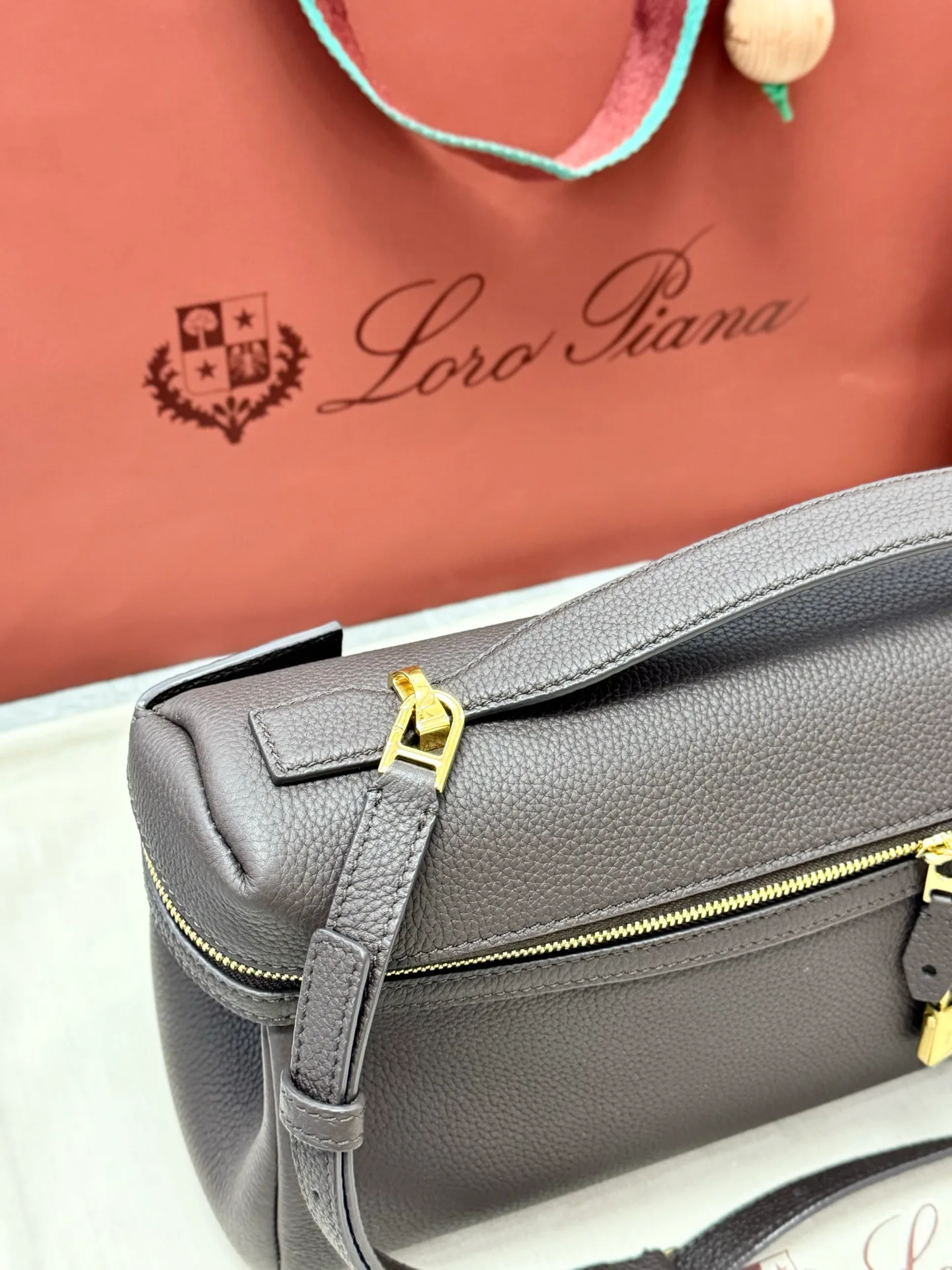 Классические Сумки Женские Loro Piana 11472665