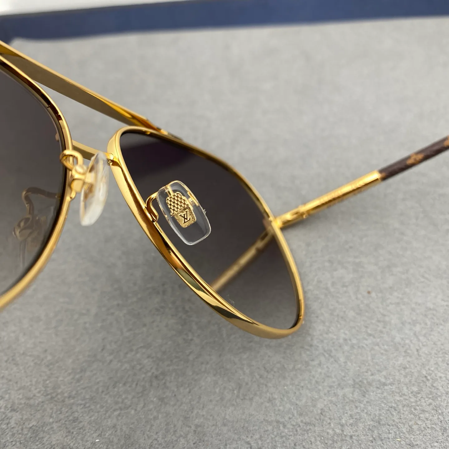 Очки Louis Vuitton 290285