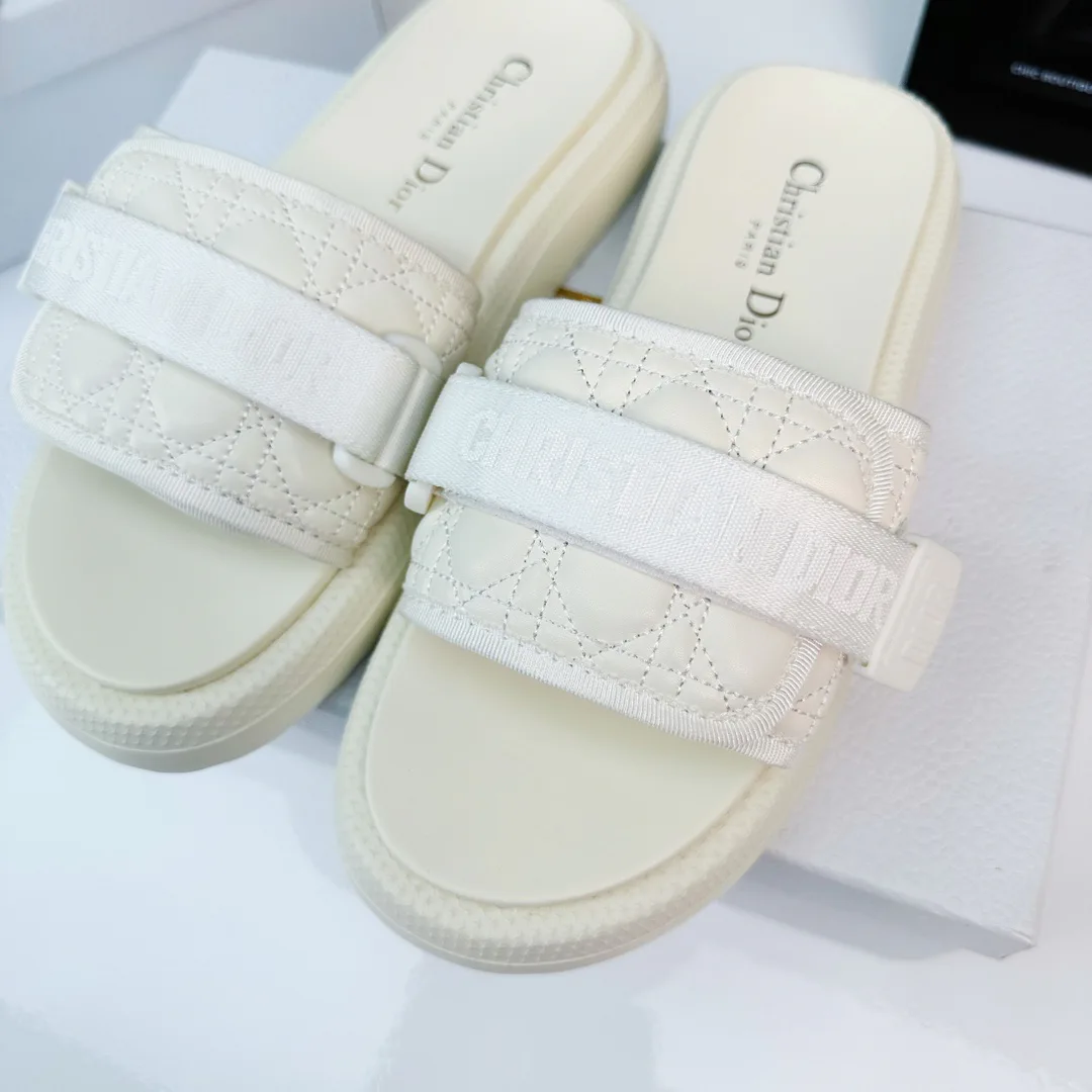 Шлепанцы Женские Christian Dior 13311