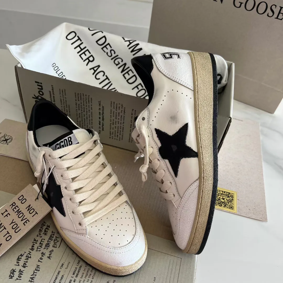 Кроссовки Женские Golden Goose 16995674
