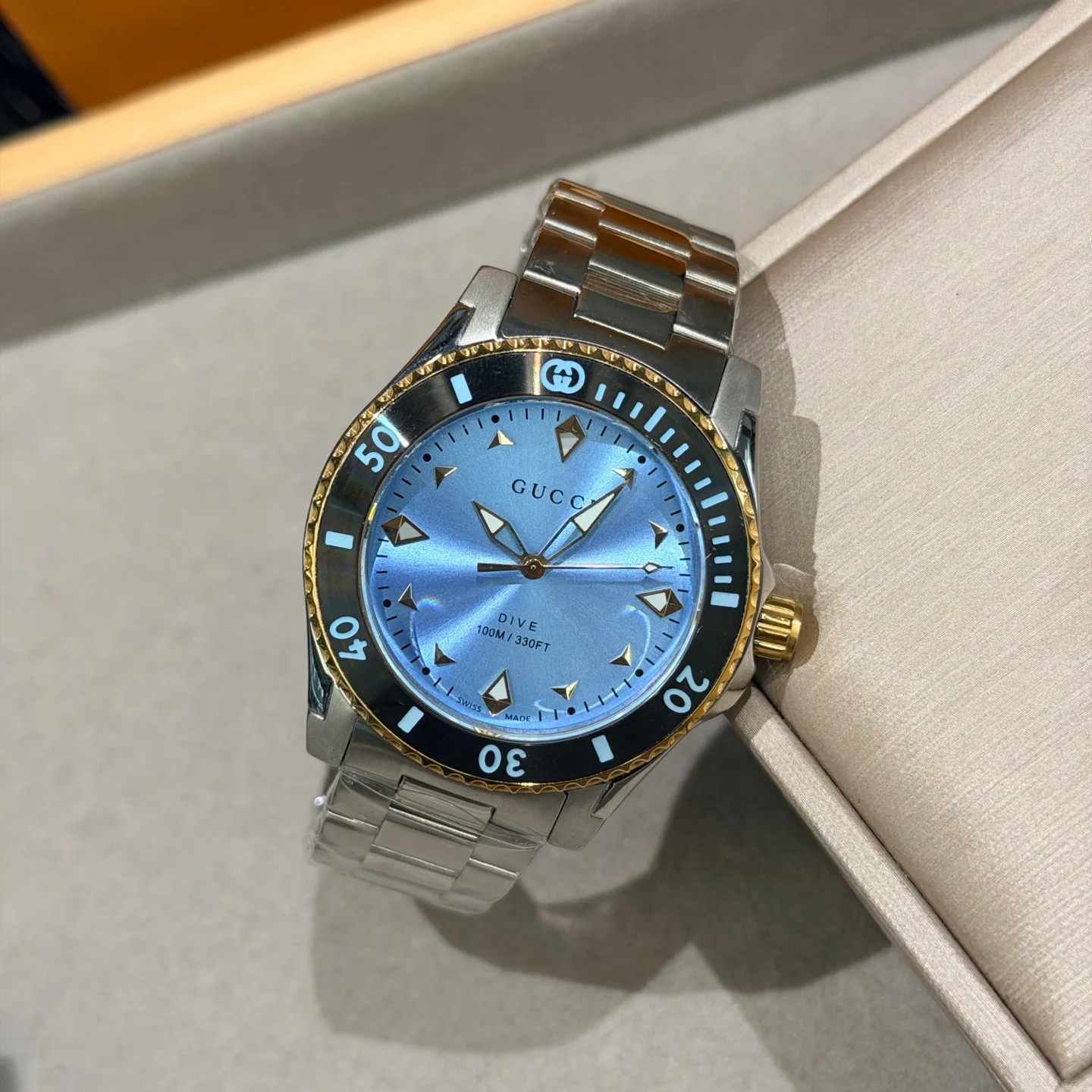 Часы Женские Gucci 17949018