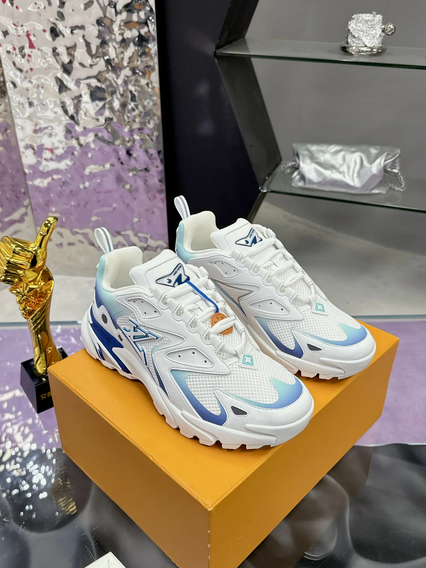 Кроссовки Мужские Louis Vuitton 841703